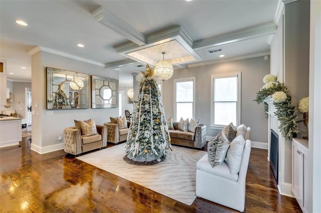 Loganville, Georgia, 30052, United States, 6 Bedrooms Bedrooms, ,8 BathroomsBathrooms,Residential,For Sale,2013543