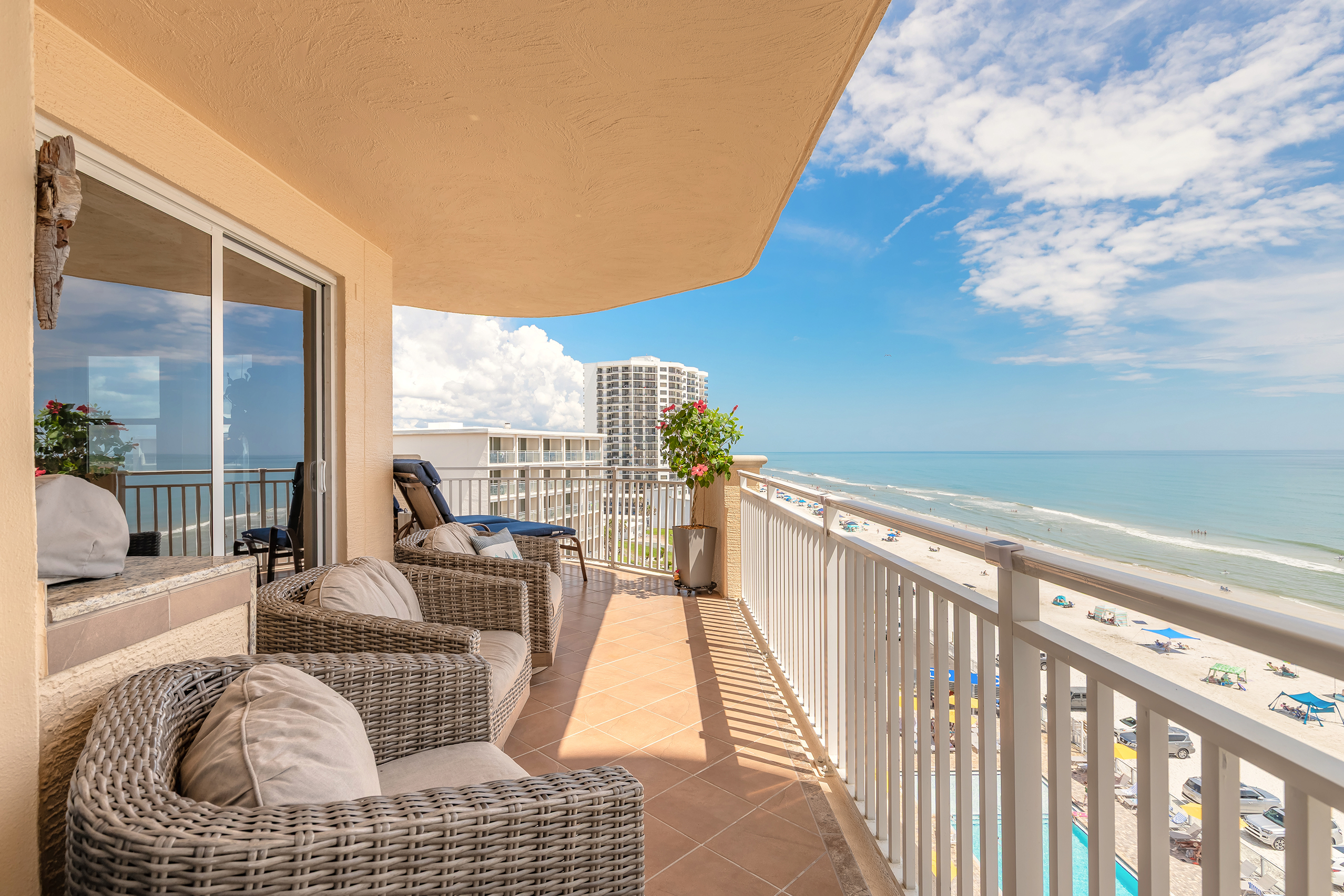 Daytona Beach, Florida, 32118, United States, 3 Bedrooms Bedrooms, ,3 BathroomsBathrooms,Residential,For Sale,1887964