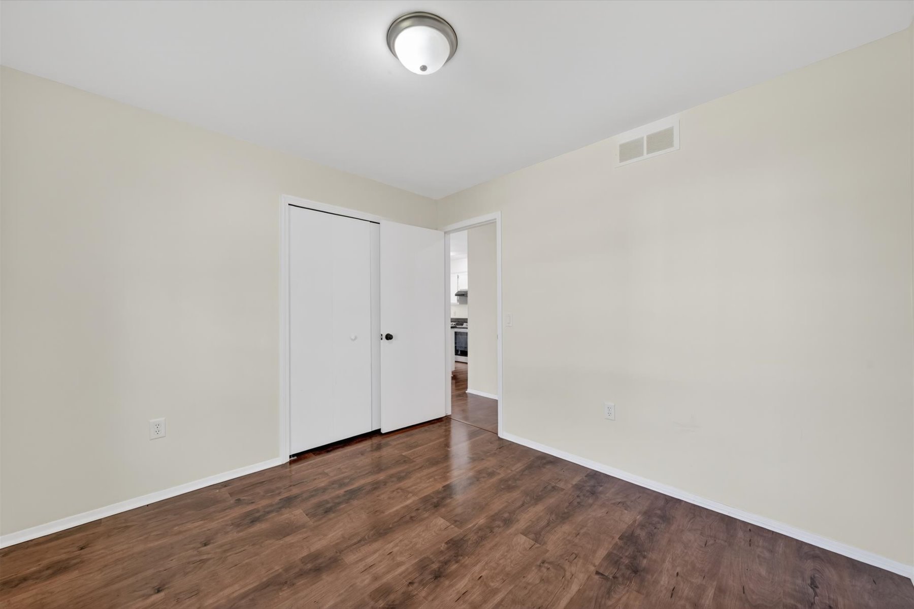  Walled Lake - 物件實景