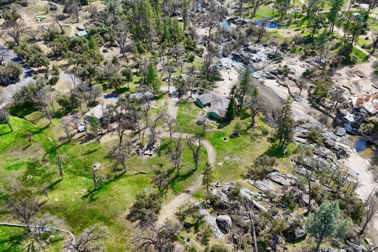 Ahwahnee, California, 93601, United States, 3 Bedrooms Bedrooms, ,2 BathroomsBathrooms,Residential,For Sale,1763270