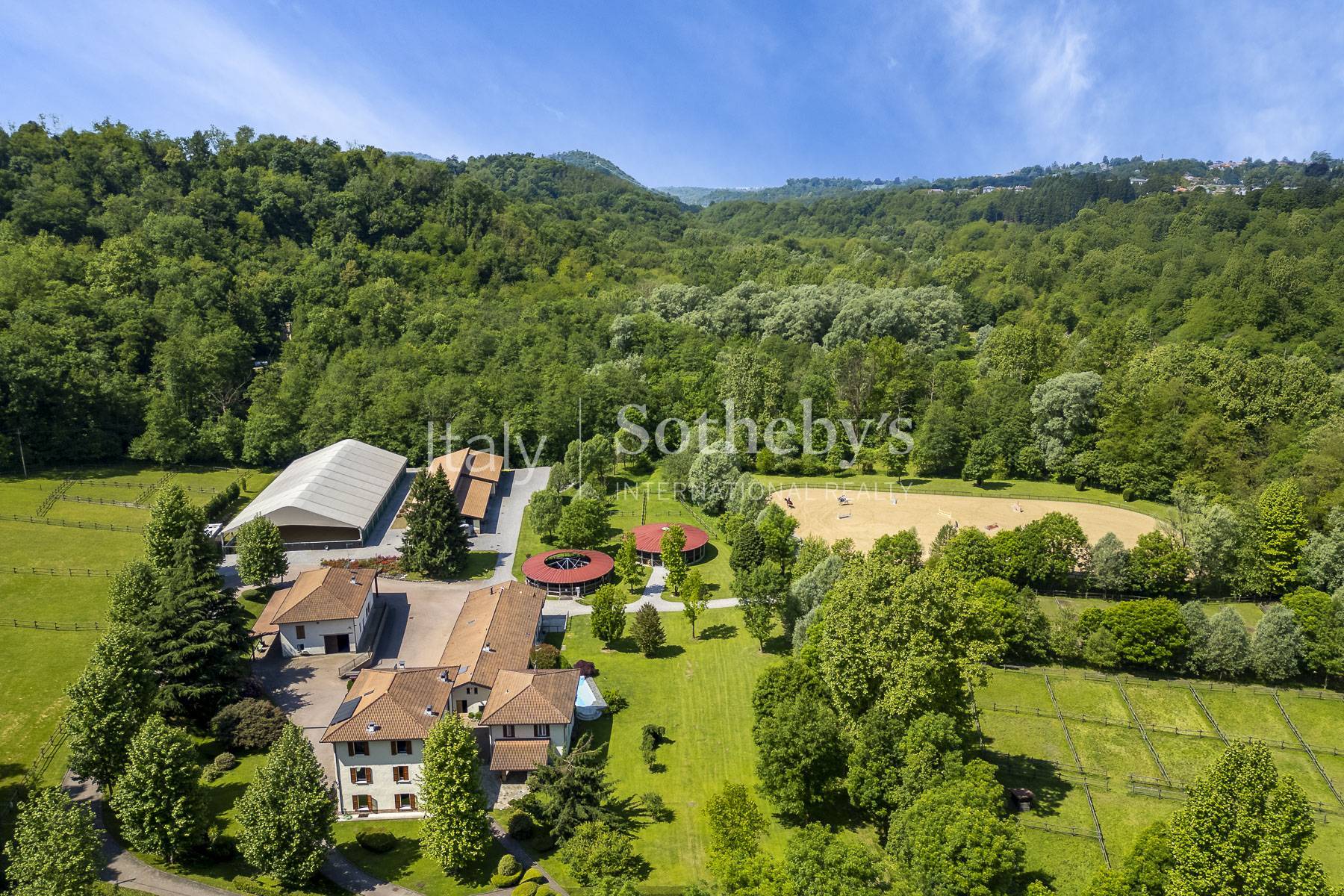  Stunning equestrian property - 物件實景