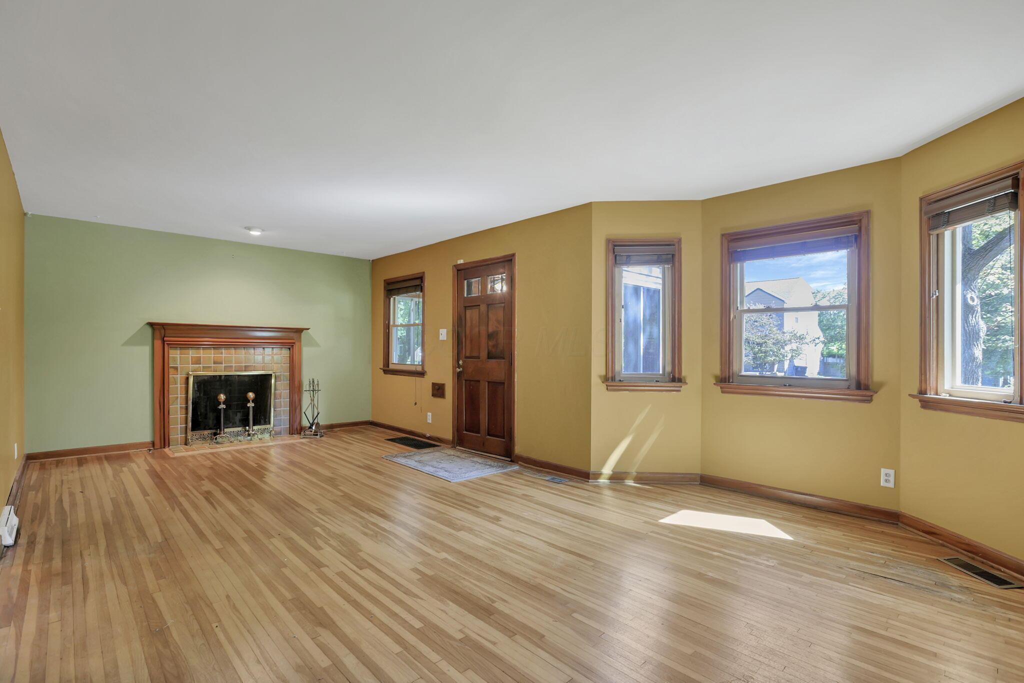 Bexley, Ohio, 43209, United States, 4 Bedrooms Bedrooms, ,3 BathroomsBathrooms,Residential,For Sale,1978539