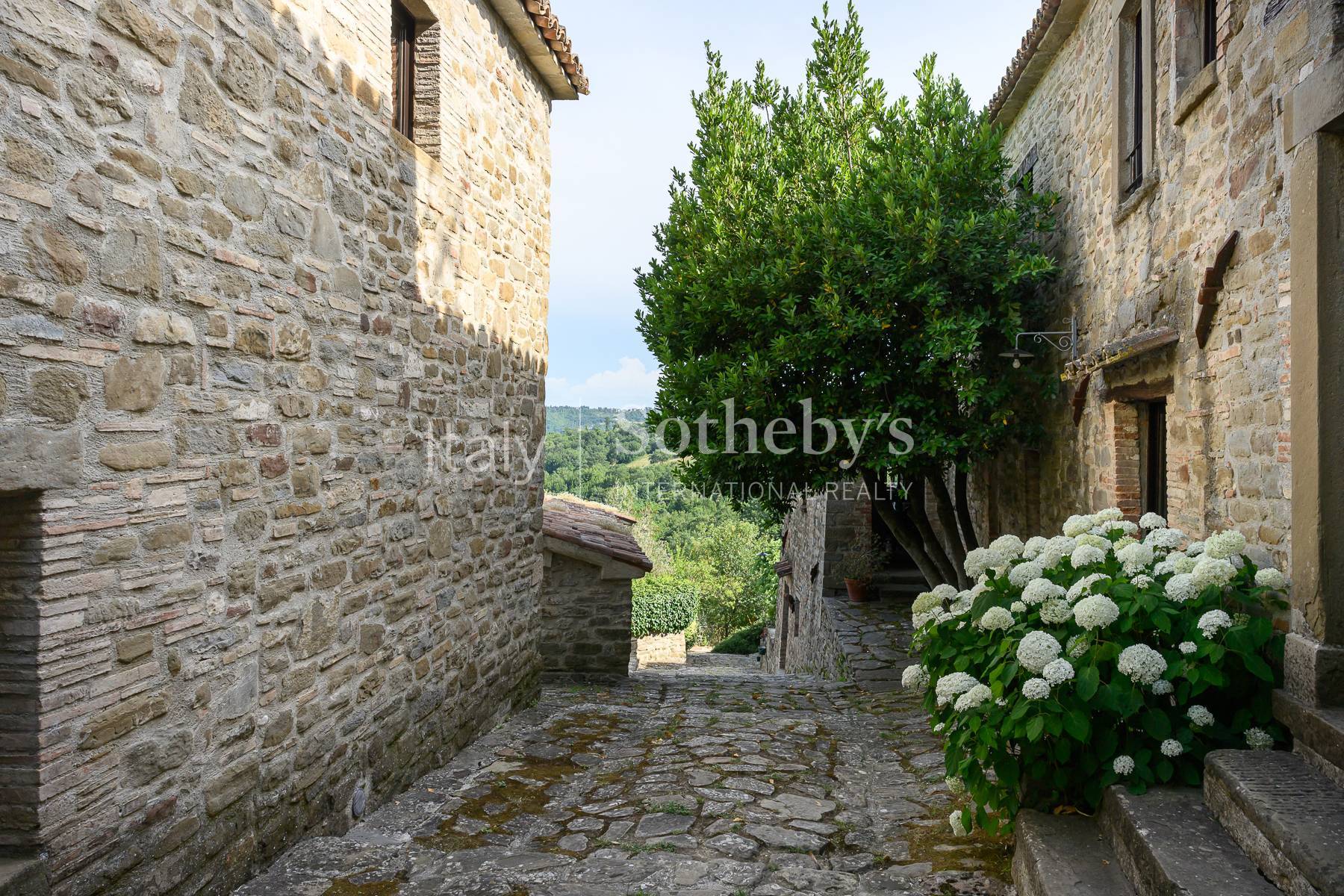  Unique Medieval Hamlet reimagined as a Luxury Retreat - 物件實景