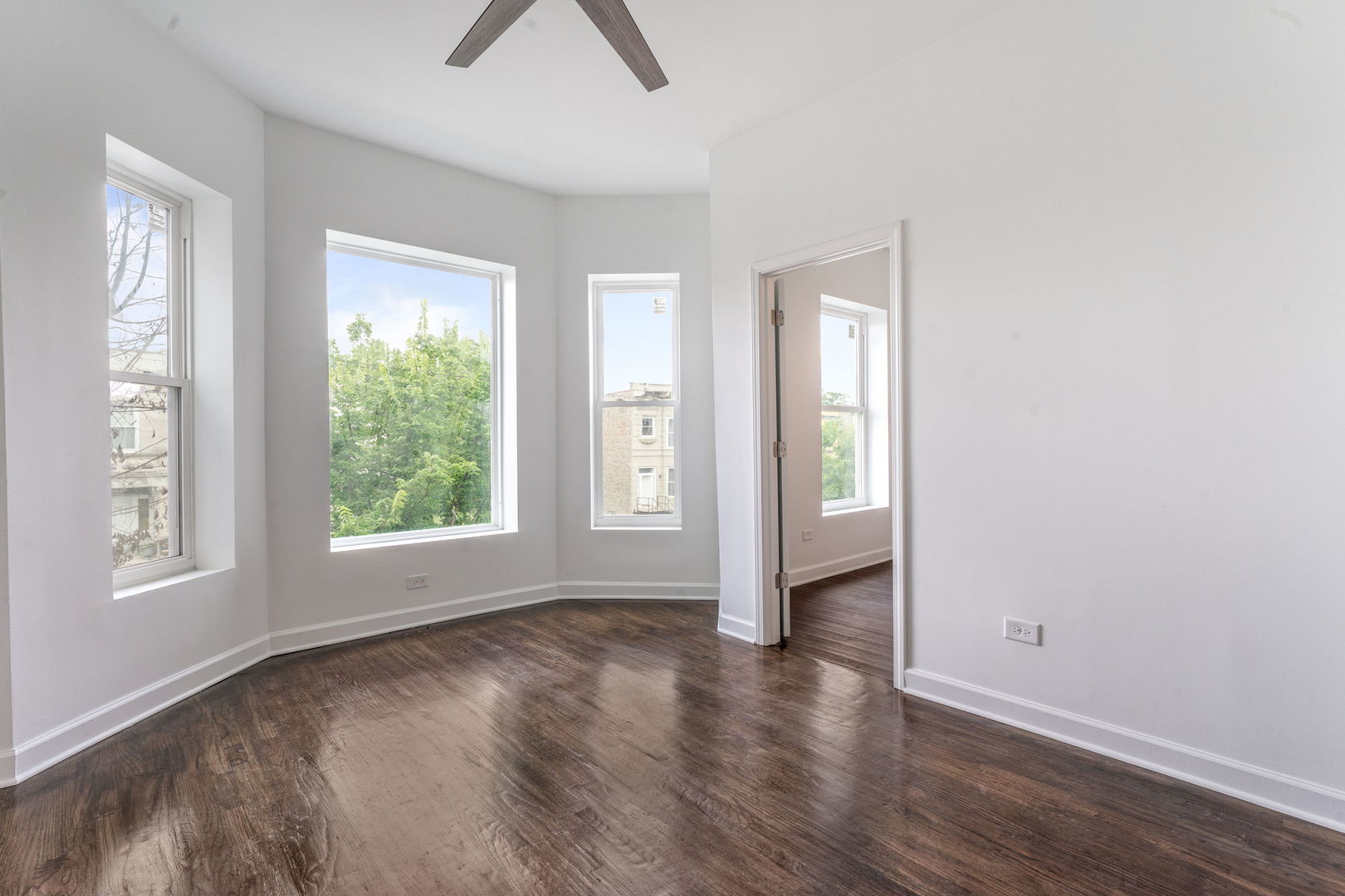 Chicago, Illinois, 60623, United States, 9 Bedrooms Bedrooms, ,Residential,For Sale,1932995