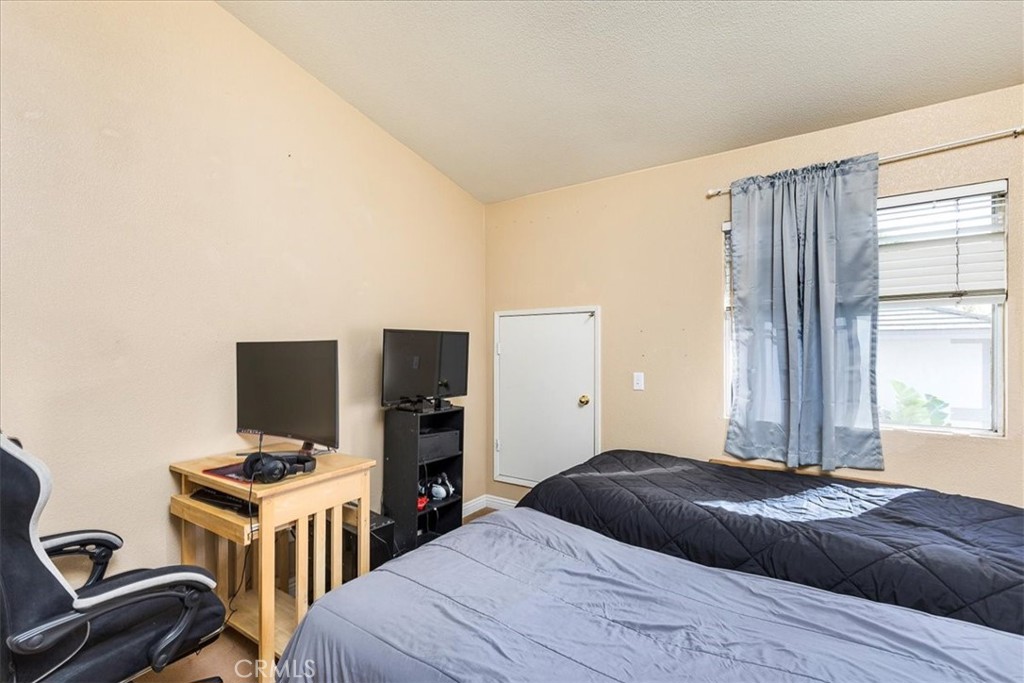 Wildomar, California, 92595, United States, 5 Bedrooms Bedrooms, ,3 BathroomsBathrooms,Residential,For Sale,1996394