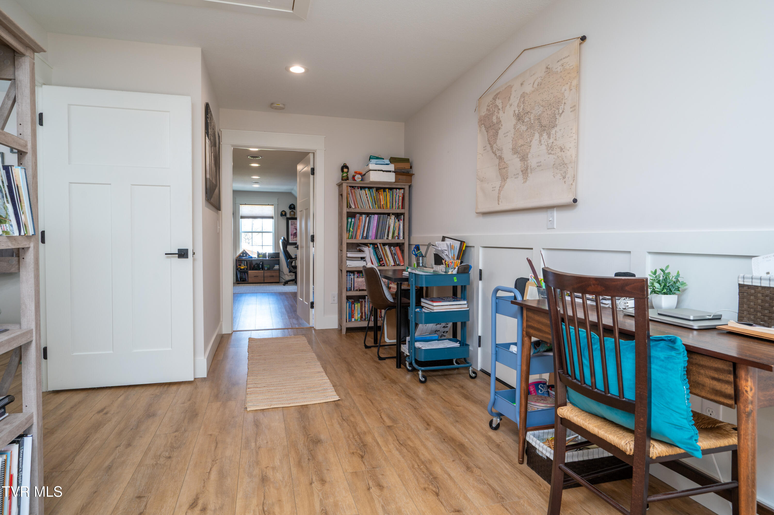 Greeneville, Tennessee, 37745, United States, 4 Bedrooms Bedrooms, ,3 BathroomsBathrooms,Residential,For Sale,2005652