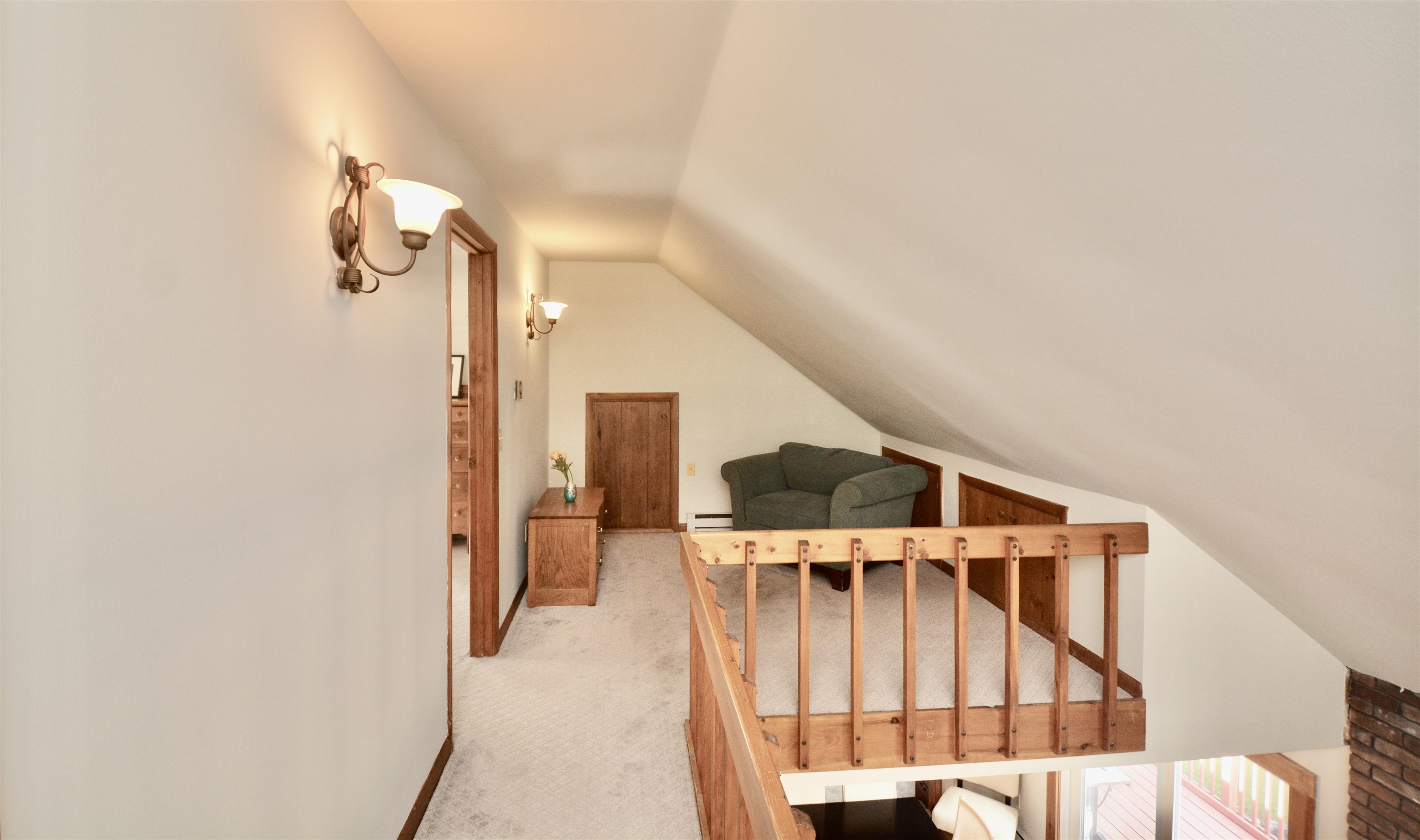 Grantham, New Hampshire, 03753, United States, 3 Bedrooms Bedrooms, ,3 BathroomsBathrooms,Residential,For Sale,1927366