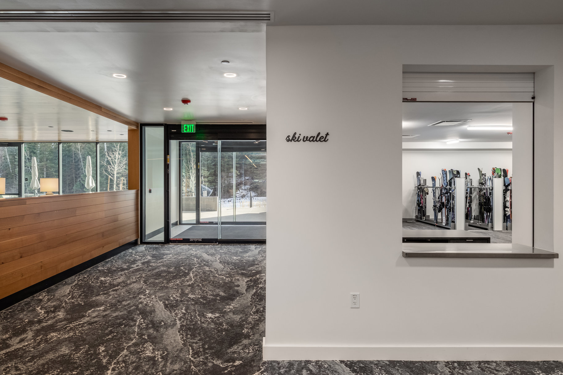  Furnished 5-bedroom Penthouse at Founder