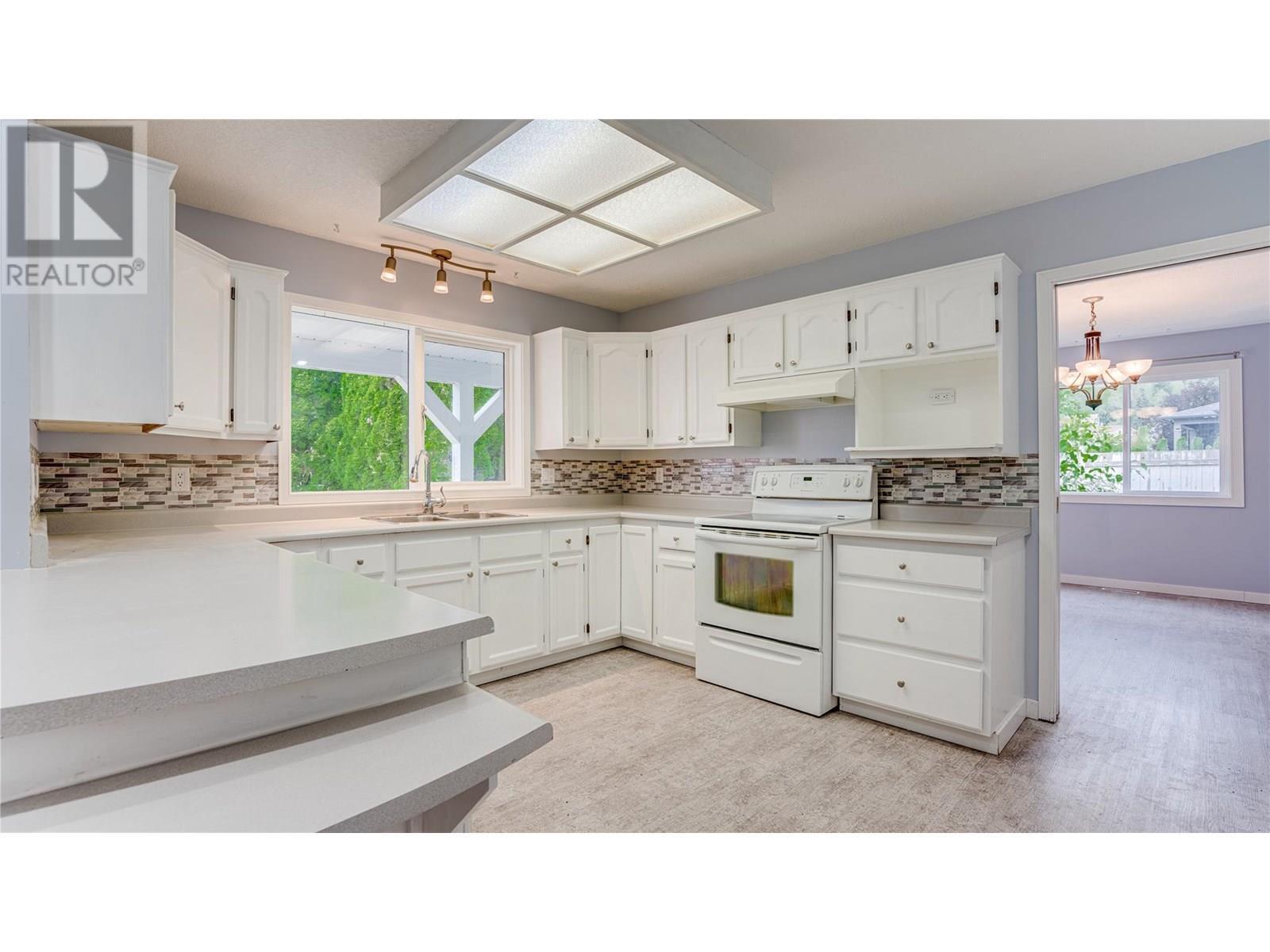 LUMBY, British Columbia, V0E 2G5, CA, 3 Bedrooms Bedrooms, ,2 BathroomsBathrooms,Residential,For Sale,1906205