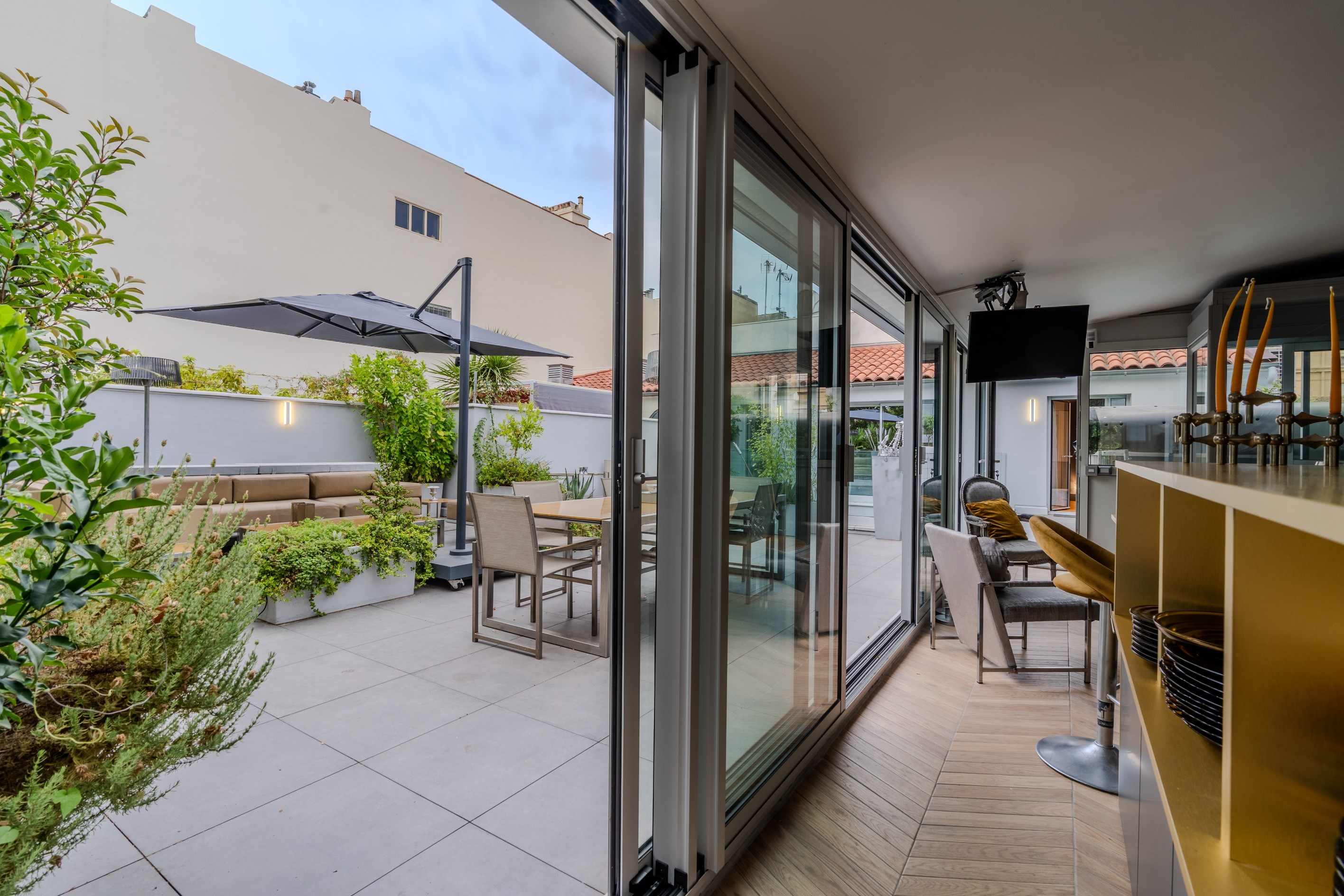  PERPIGNAN – A DUPLEX GARDEN APARTMENT IN THE HEART OF THE GOLDEN TRIANGLE - 物件實景