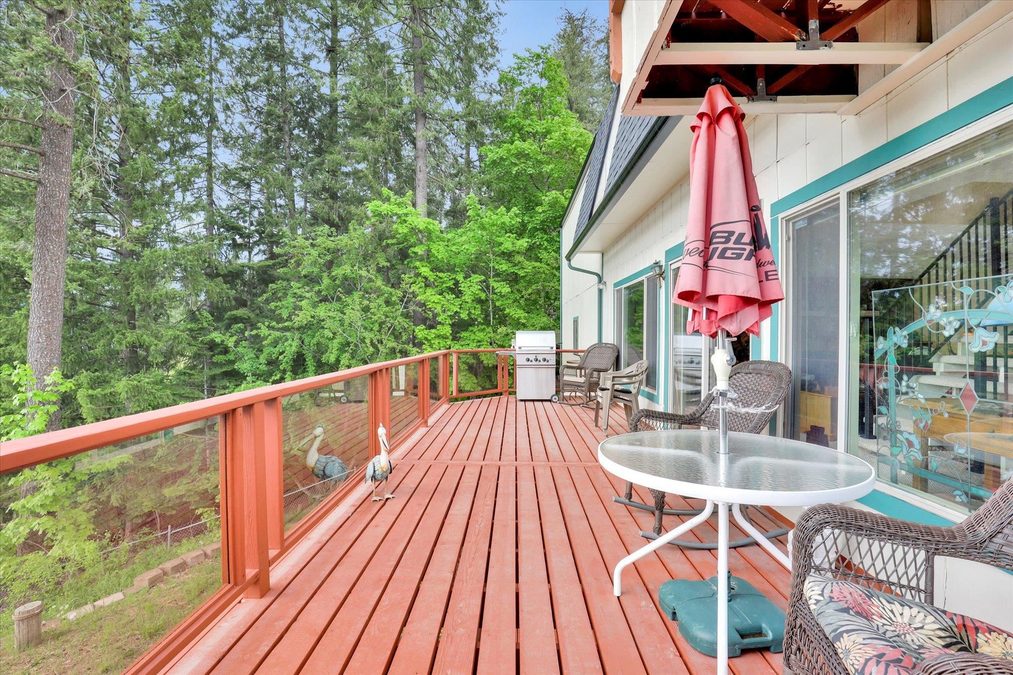 Newman Lake, Washington, 99025, United States, 4 Bedrooms Bedrooms, ,3 BathroomsBathrooms,Residential,For Sale,1929094