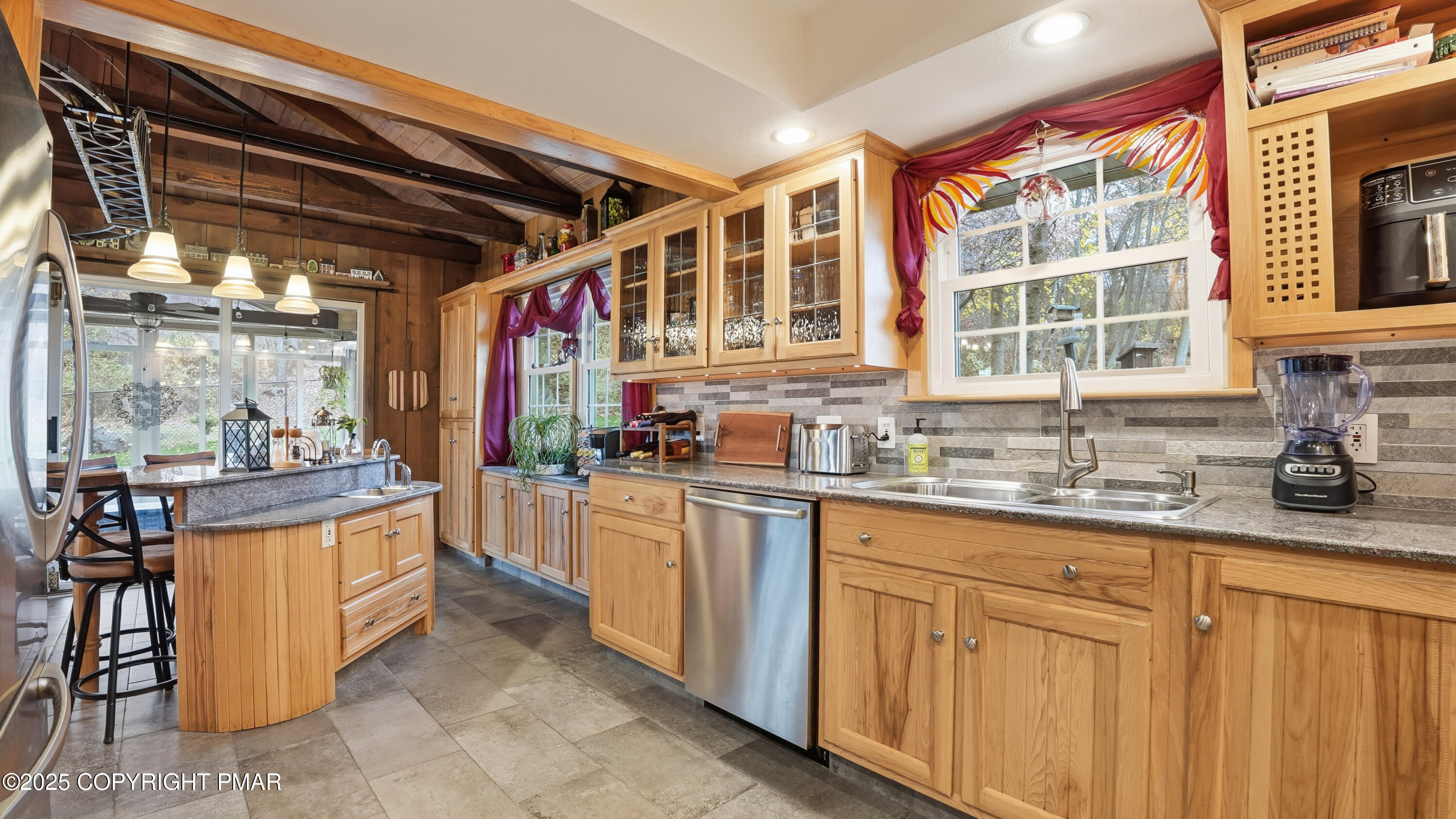 Allentown, Pennsylvania, 18103, United States, 3 Bedrooms Bedrooms, ,2 BathroomsBathrooms,Residential,For Sale,1993395