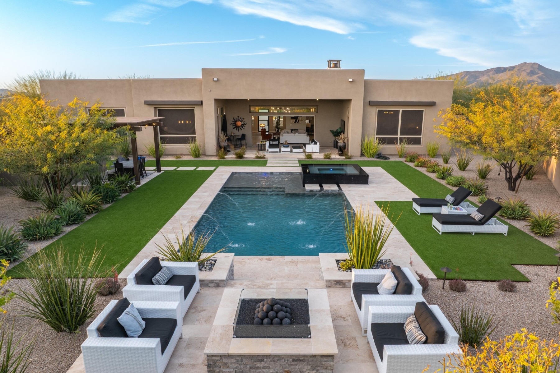  8555 E Eagle Claw Drive  Scottsdale, AZ - 物件實景