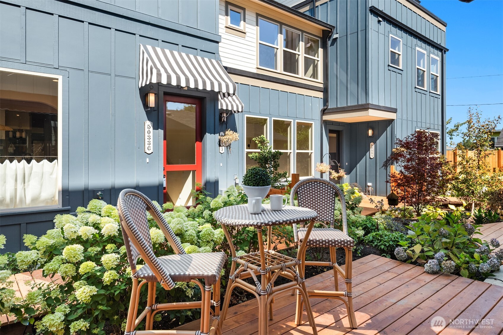 Seattle, Washington, 98106, United States, 4 Bedrooms Bedrooms, ,3 BathroomsBathrooms,Residential,For Sale,1902833