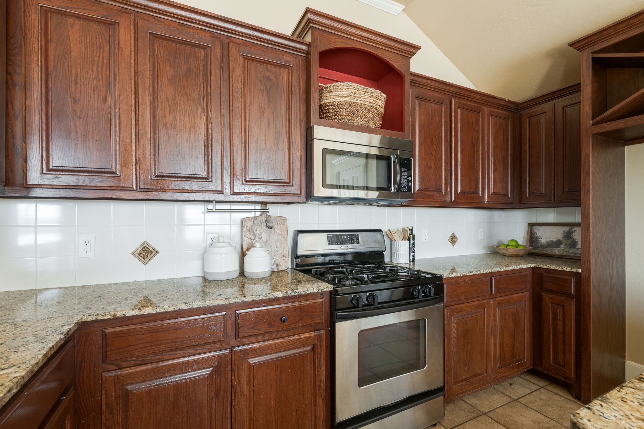 16428 Village Common Drive, Edmond, OK 73013 - 物件實景