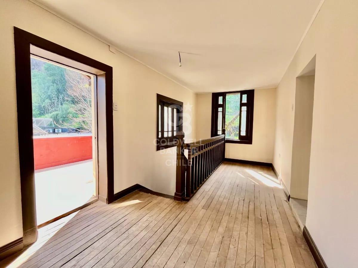 Providencia, Chile, 10 Bedrooms Bedrooms, ,4 BathroomsBathrooms,Residential,For Sale,1995865