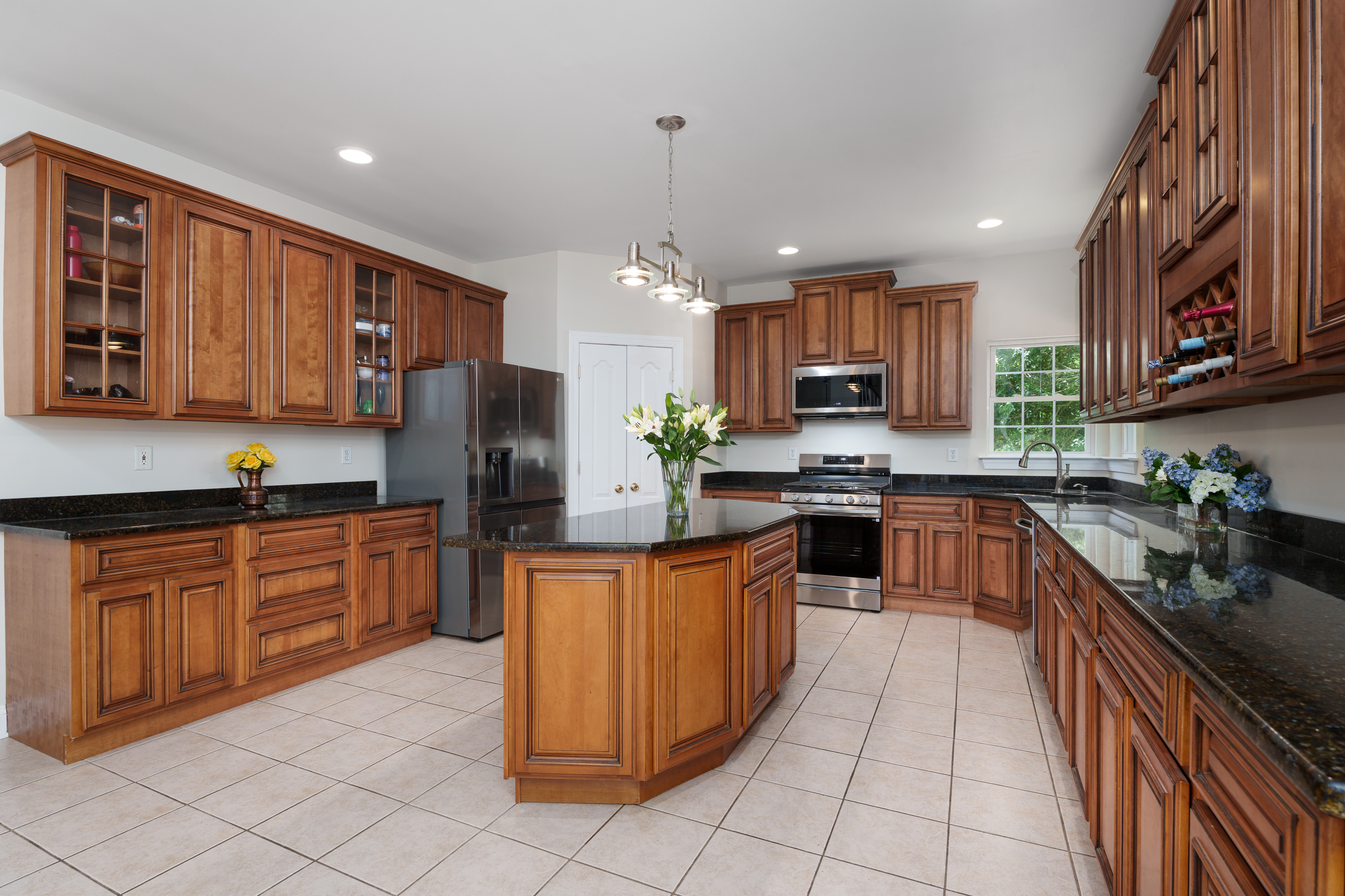  Privacy, Space and Prestige in West Windsor - 物件實景