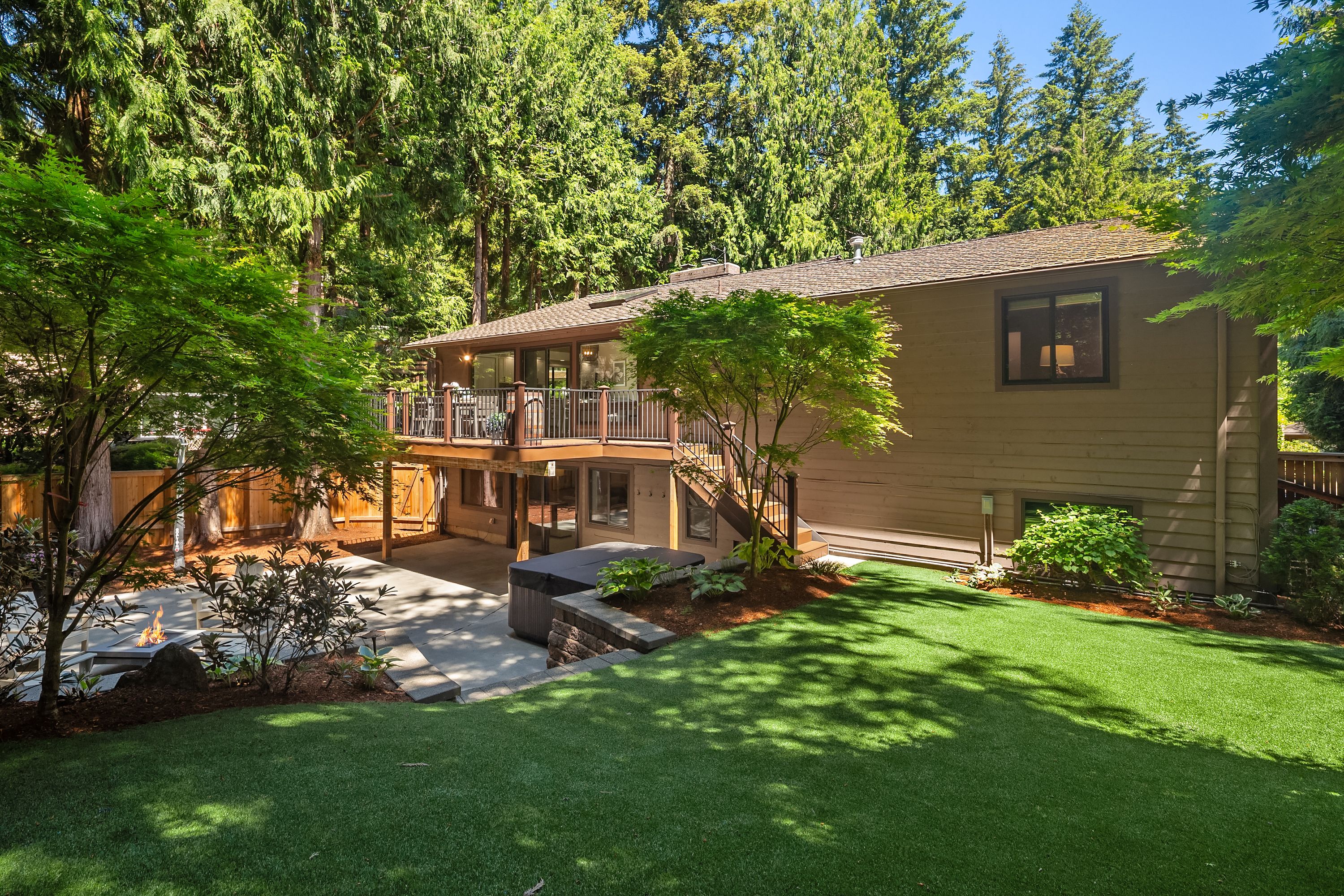  3415 211th Ave NE, Sammamish, WA 98074 - 物件實景