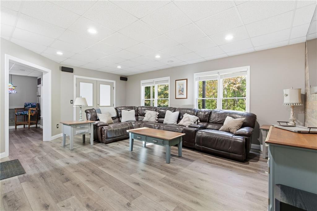 Buford, Georgia, 30518, United States, 5 Bedrooms Bedrooms, ,4 BathroomsBathrooms,Residential,For Sale,1987434