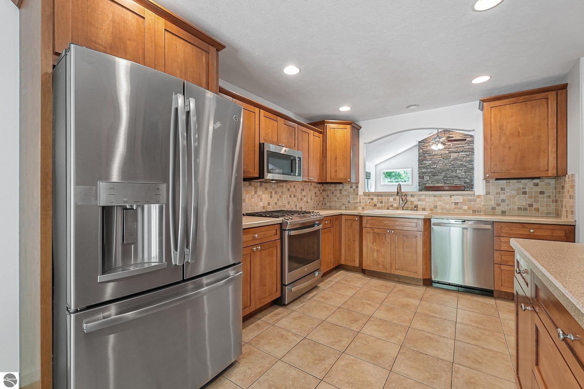 Traverse City, Michigan, 49684, United States, 5 Bedrooms Bedrooms, ,4 BathroomsBathrooms,Residential,For Sale,1835244