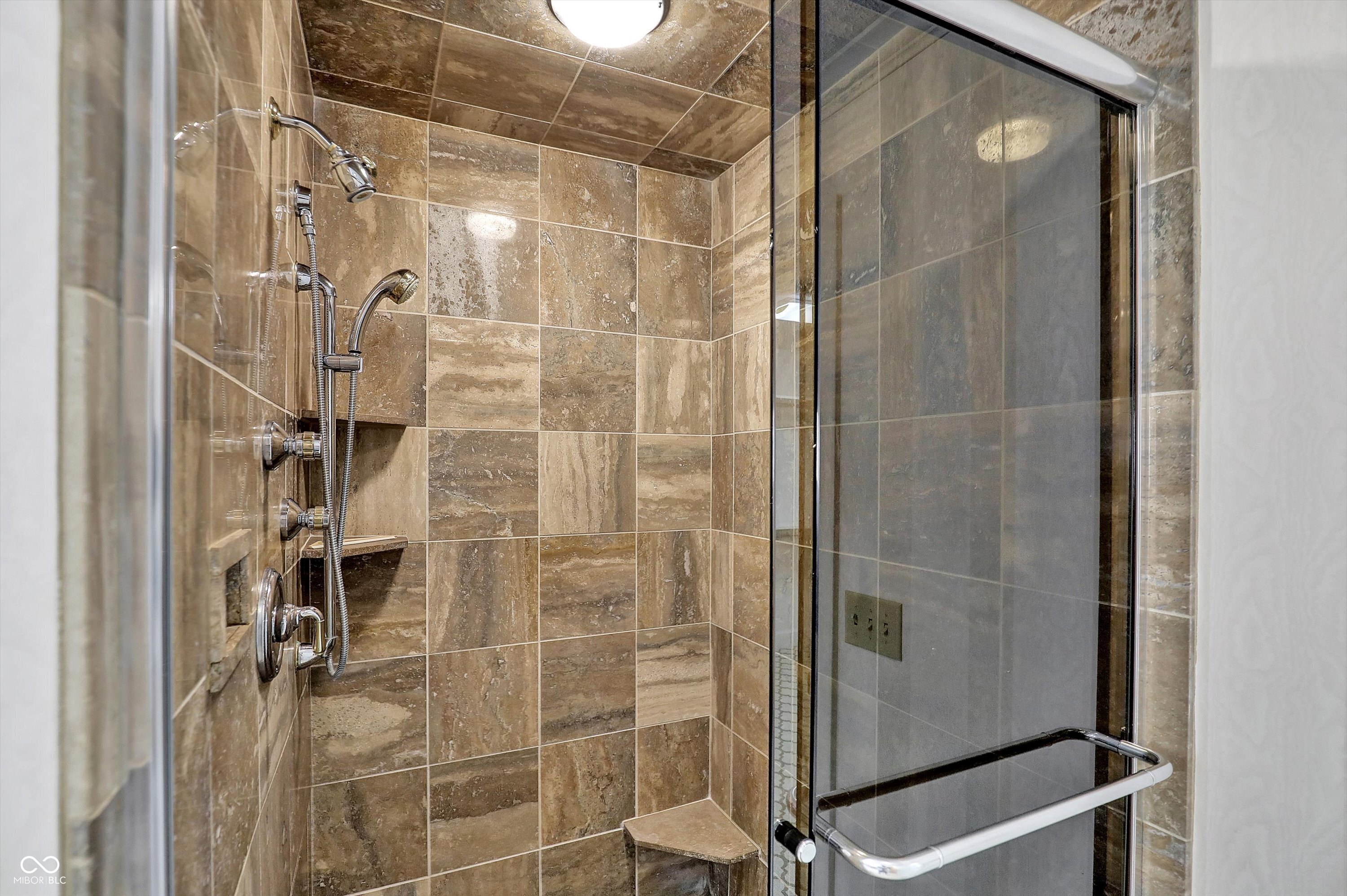 Indianapolis, Indiana, 46260, United States, 4 Bedrooms Bedrooms, ,6 BathroomsBathrooms,Residential,For Sale,1976230