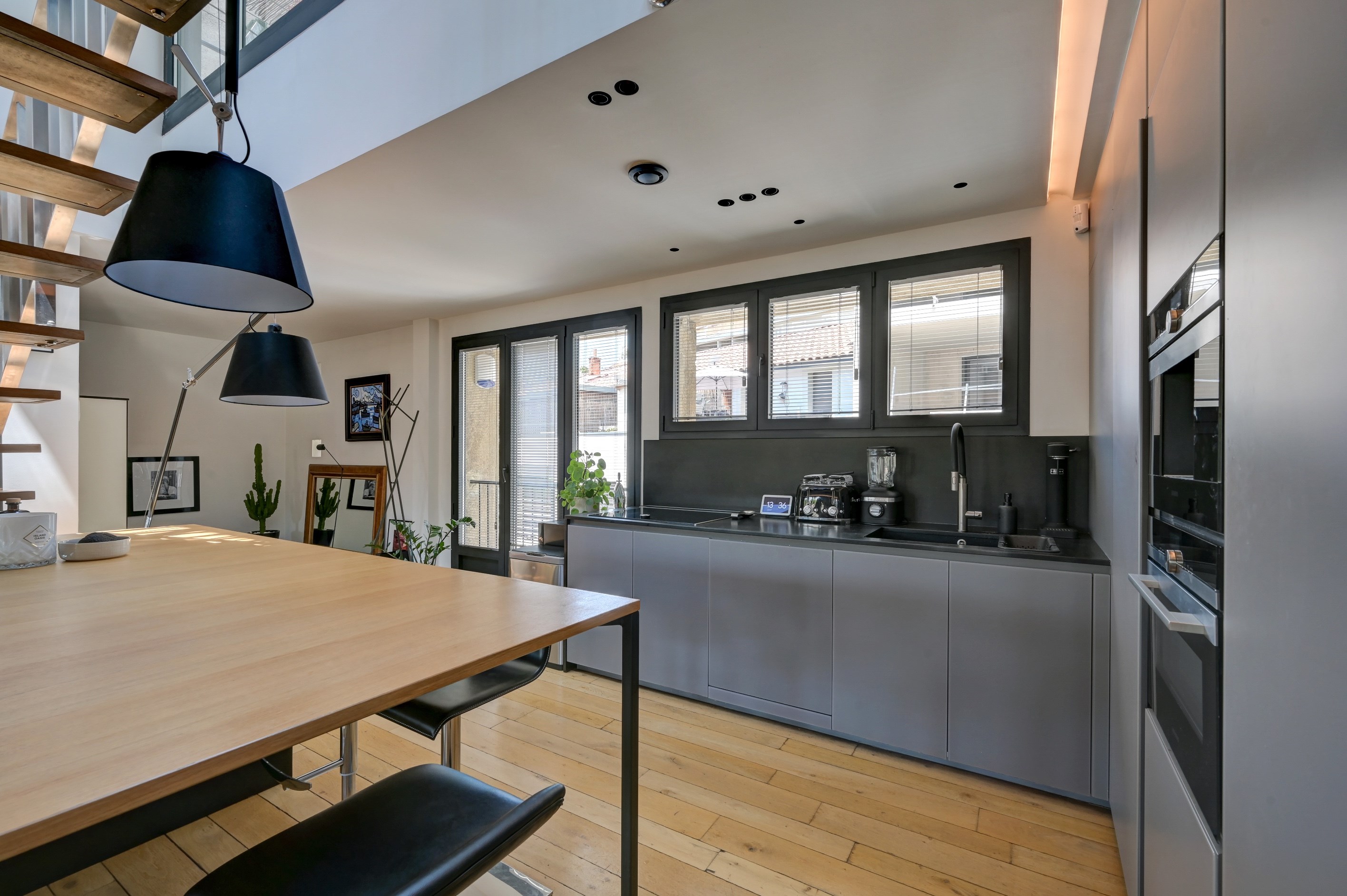  Contemporary Town House with Rooftop Terrace – Aix Center - 物件實景