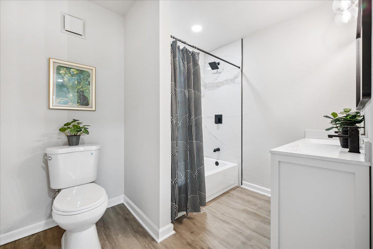 Grass Valley, California, 95949, United States, 4 Bedrooms Bedrooms, ,3 BathroomsBathrooms,Residential,For Sale,1976172