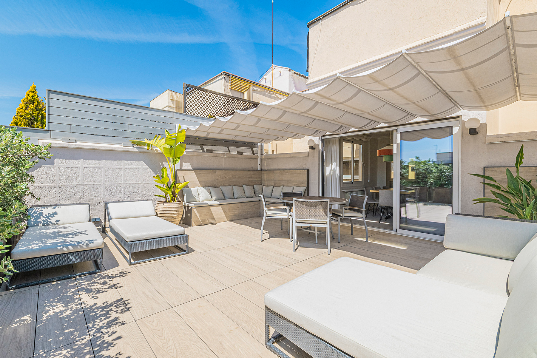  Penthouse duplex with 80m2 of terraces in the center of Galvany - 物件實景