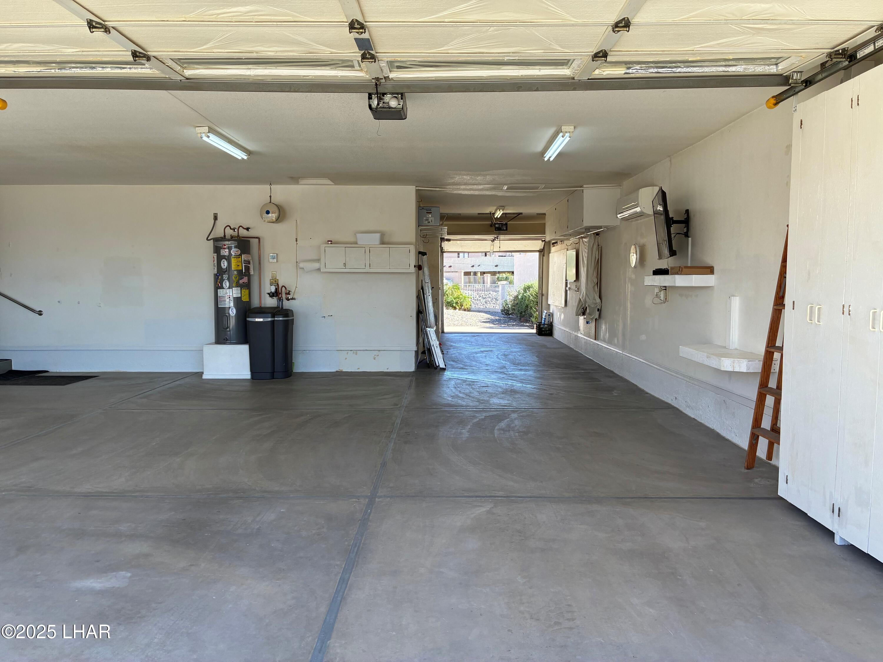 Lake Havasu City, Arizona, 86406, United States, 3 Bedrooms Bedrooms, ,1 BathroomBathrooms,Residential,For Sale,1919738