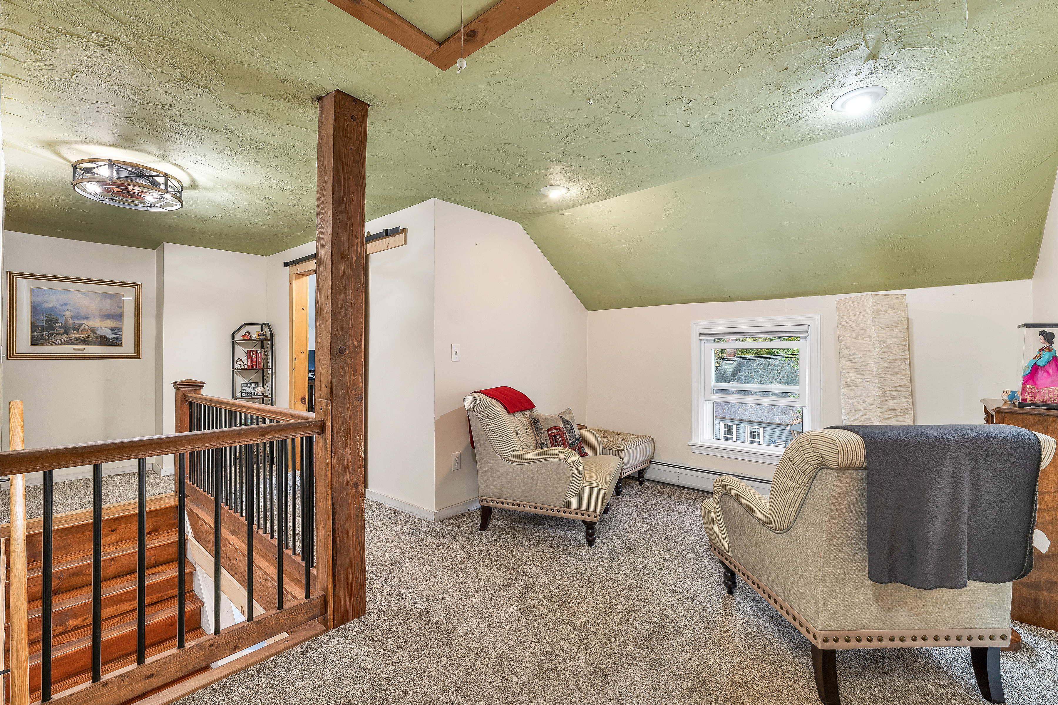 New Hampton, New Hampshire, 03256, United States, 3 Bedrooms Bedrooms, ,2 BathroomsBathrooms,Residential,For Sale,1976392