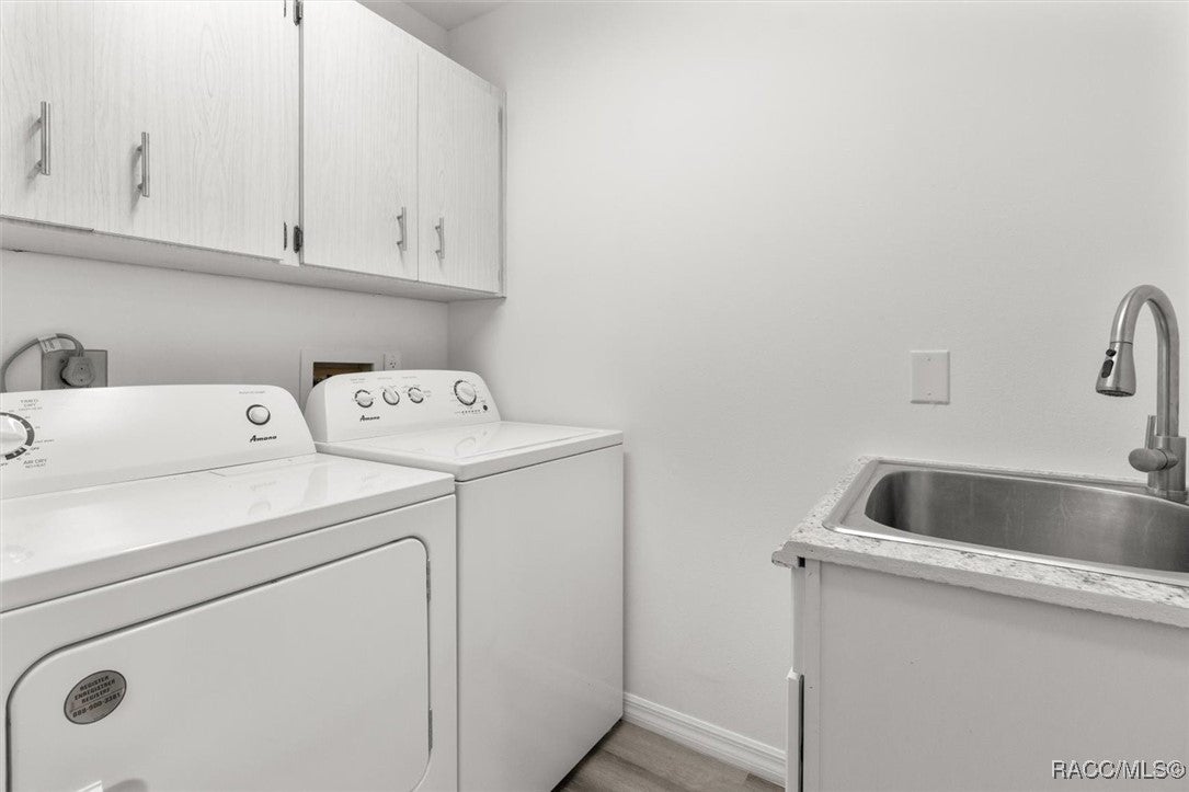 Inverness, Florida, 34450, United States, 3 Bedrooms Bedrooms, ,2 BathroomsBathrooms,Residential,For Sale,1777640