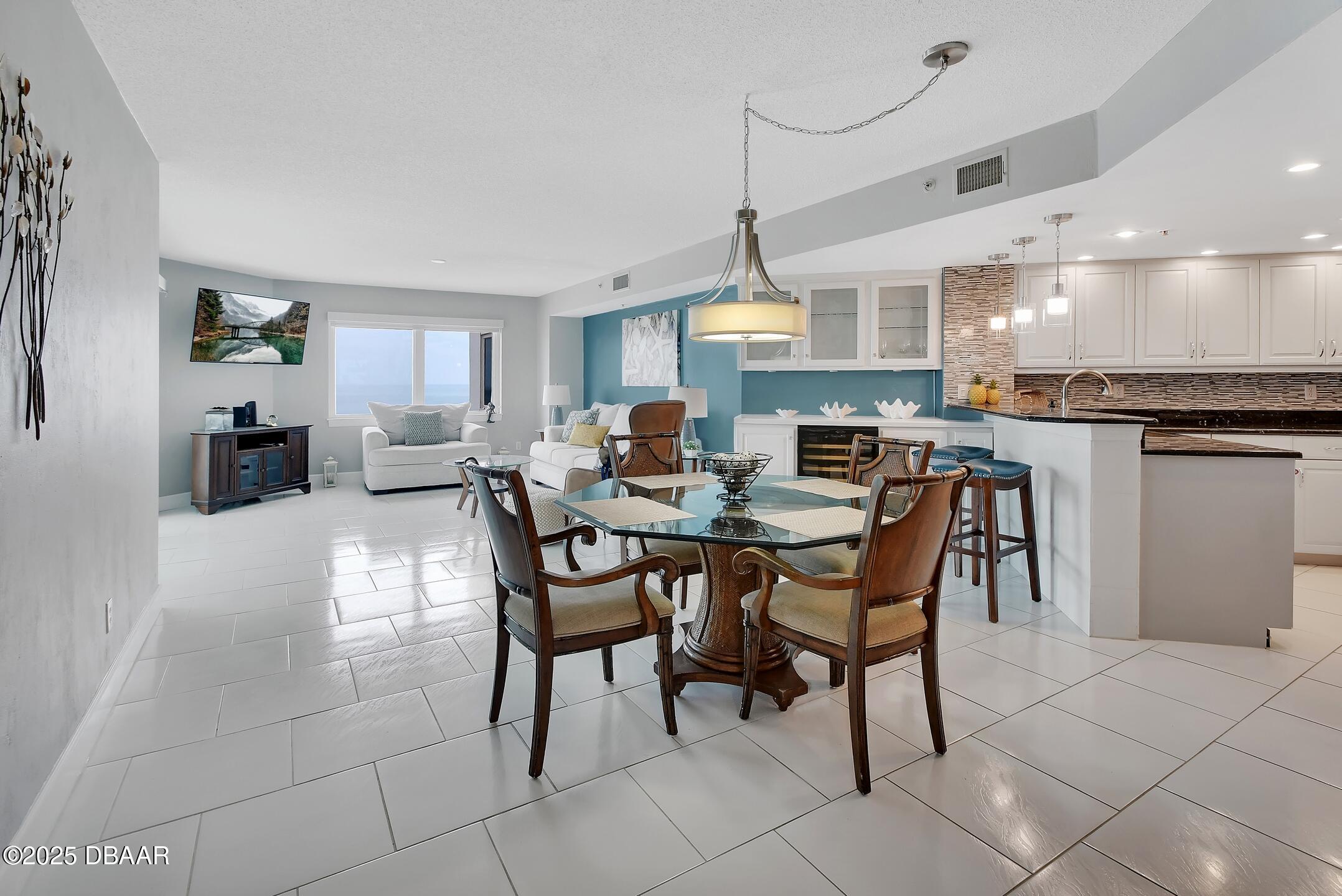 Daytona Beach, Florida, 32118, United States, 2 Bedrooms Bedrooms, ,2 BathroomsBathrooms,Residential,For Sale,1906573