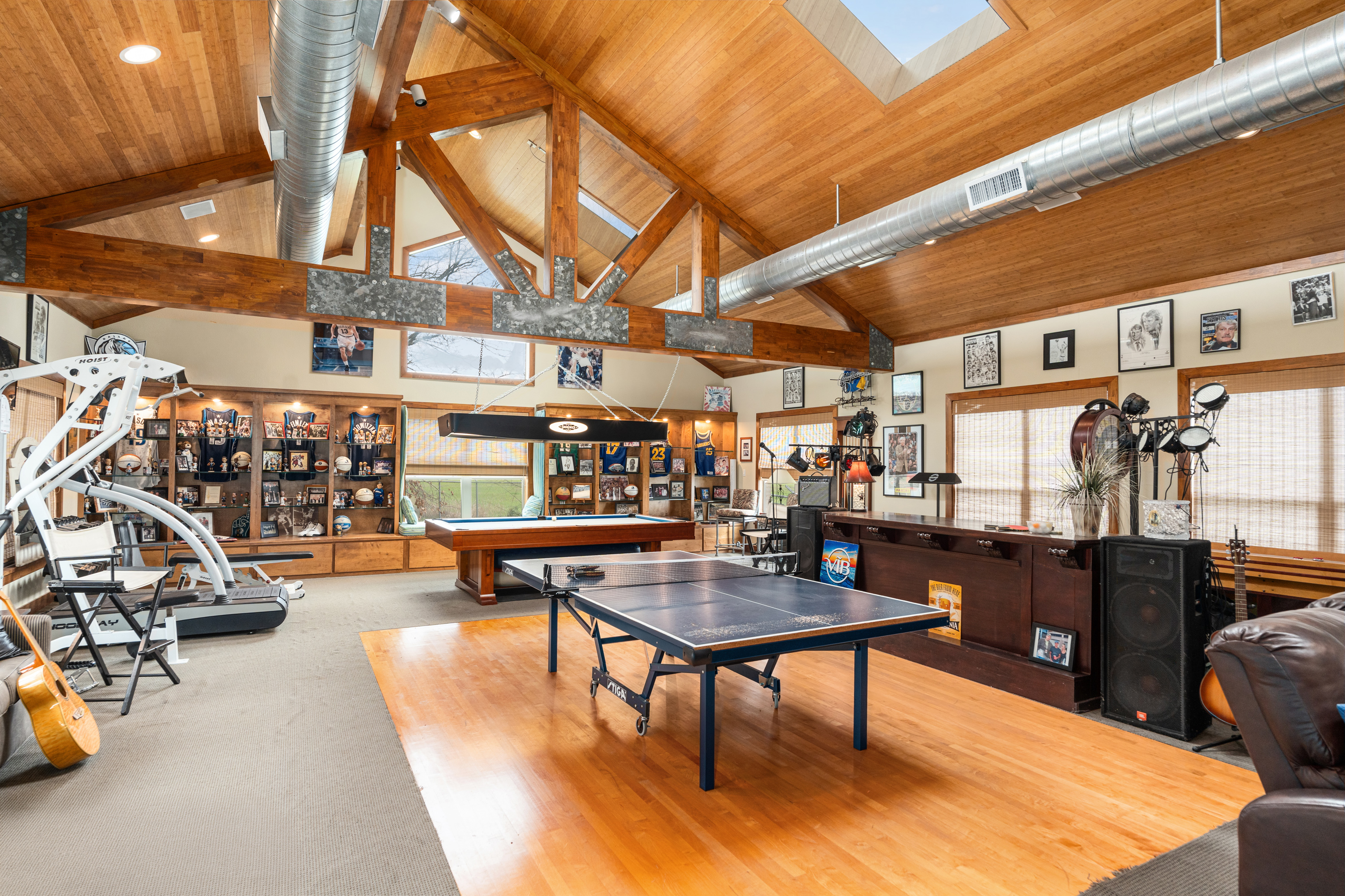  Waterfront Compound on 3.746 Acres at Cedar Creek Lake - 物件實景