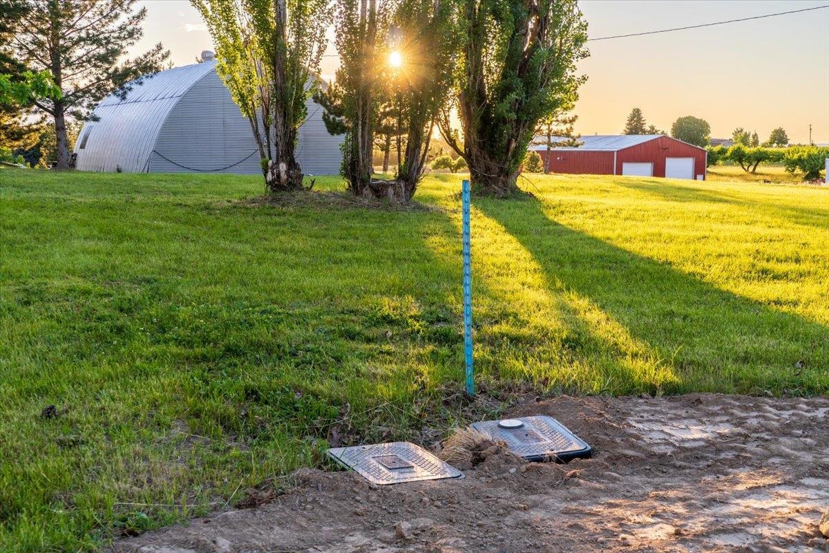 Mead, Washington, 99021, United States, ,Land,For Sale,1977316