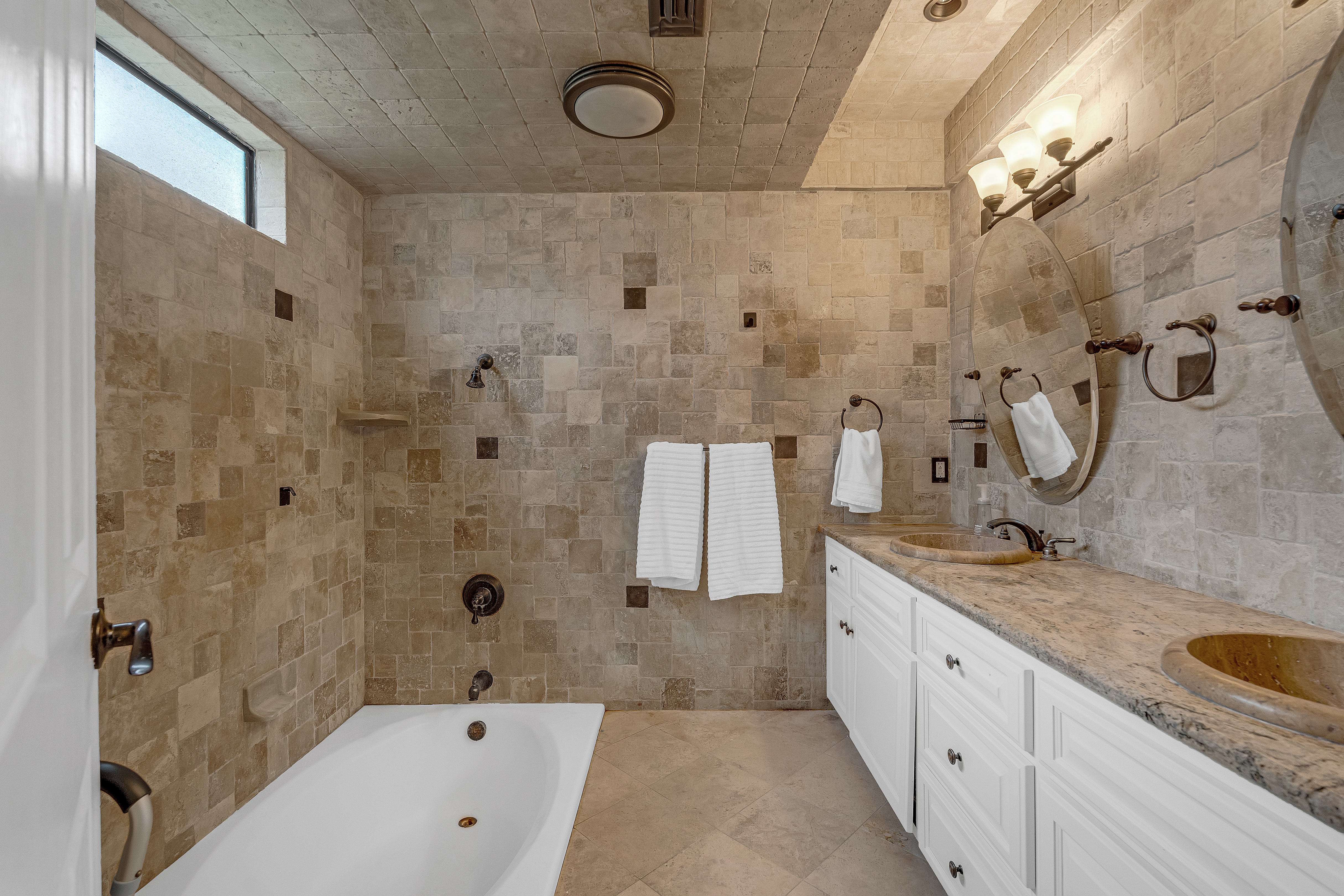  2120 Capuchin Way, Claremont, CA 91711 - 物件實景