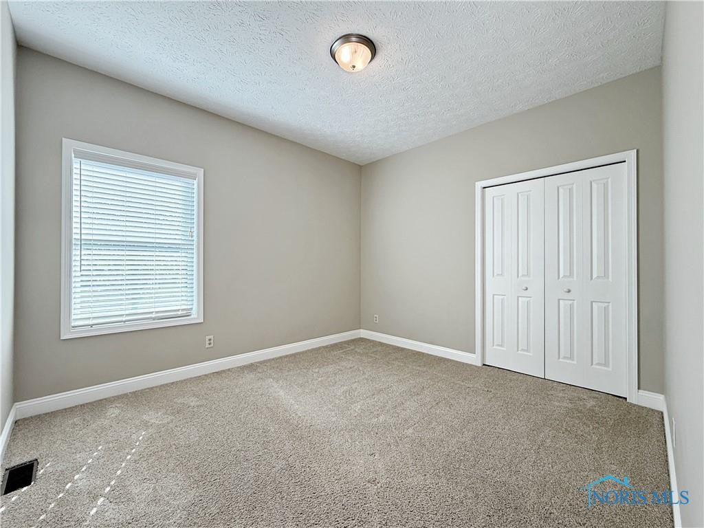 McComb, Ohio, 45858, United States, 4 Bedrooms Bedrooms, ,4 BathroomsBathrooms,Residential,For Sale,1983927