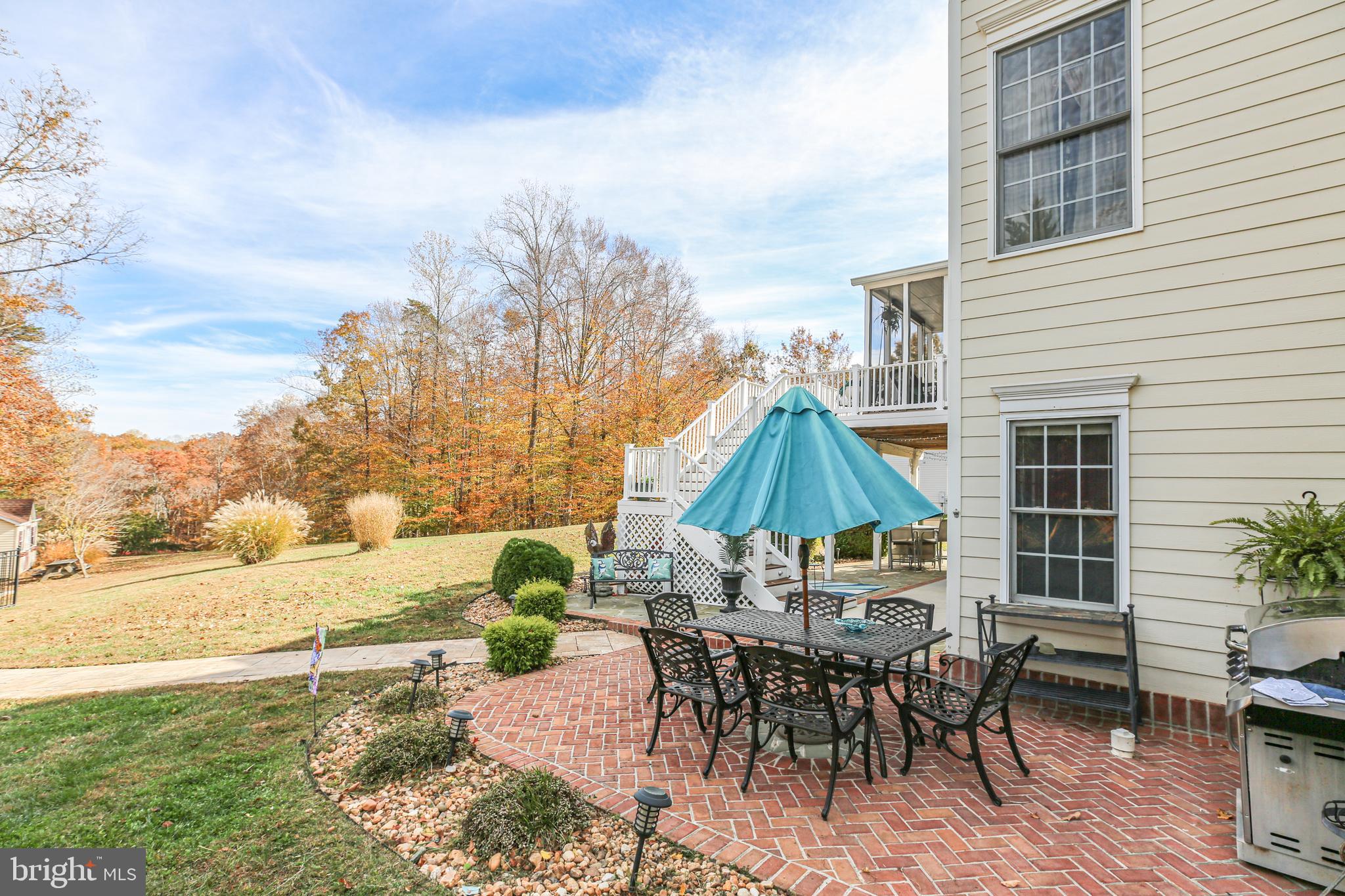 Woodbridge, Virginia, 22192, United States, 5 Bedrooms Bedrooms, ,5 BathroomsBathrooms,Residential,For Sale,1987362