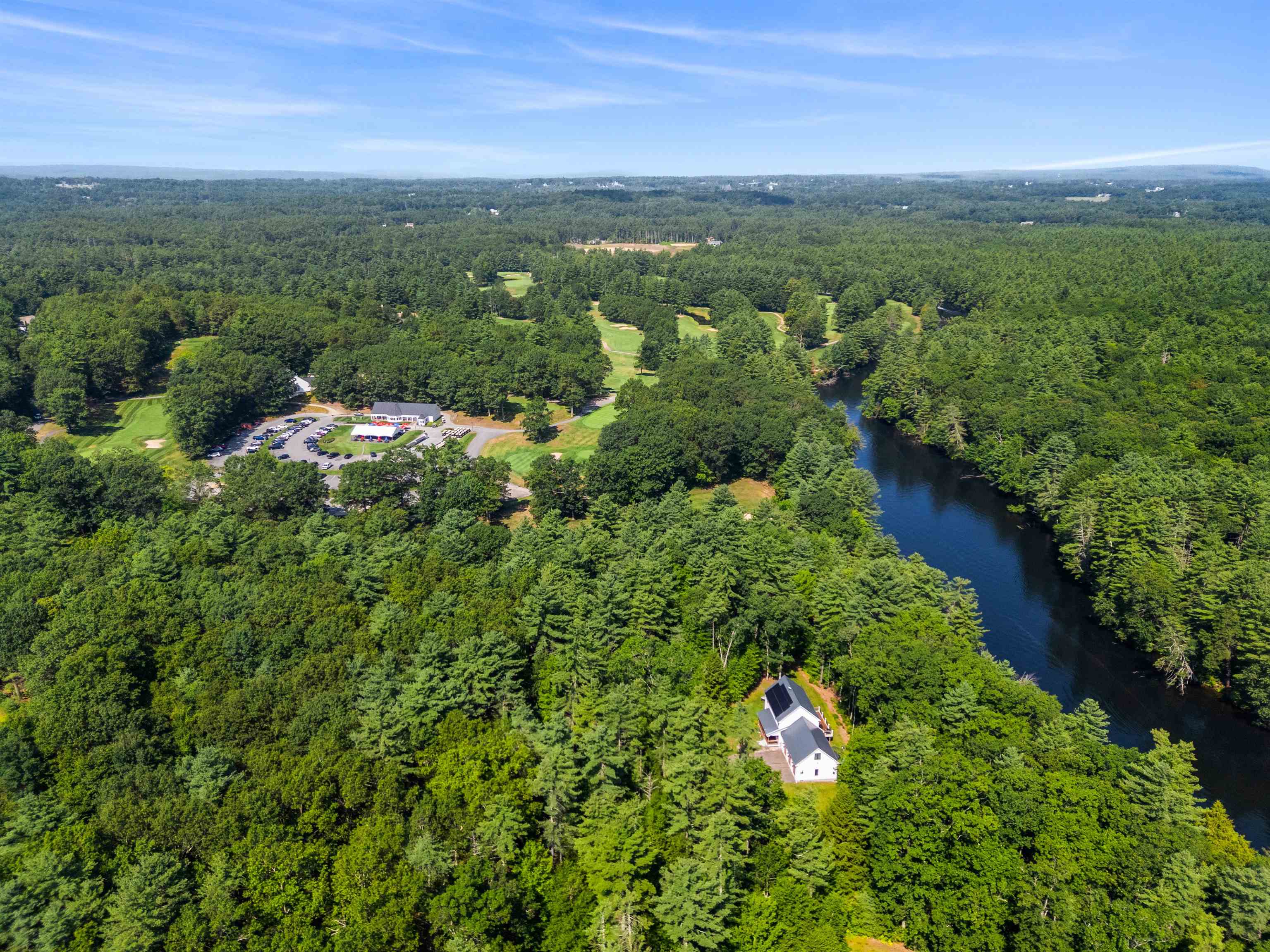 Hollis, New Hampshire, 03049, United States, 3 Bedrooms Bedrooms, ,3 BathroomsBathrooms,Residential,For Sale,1907073