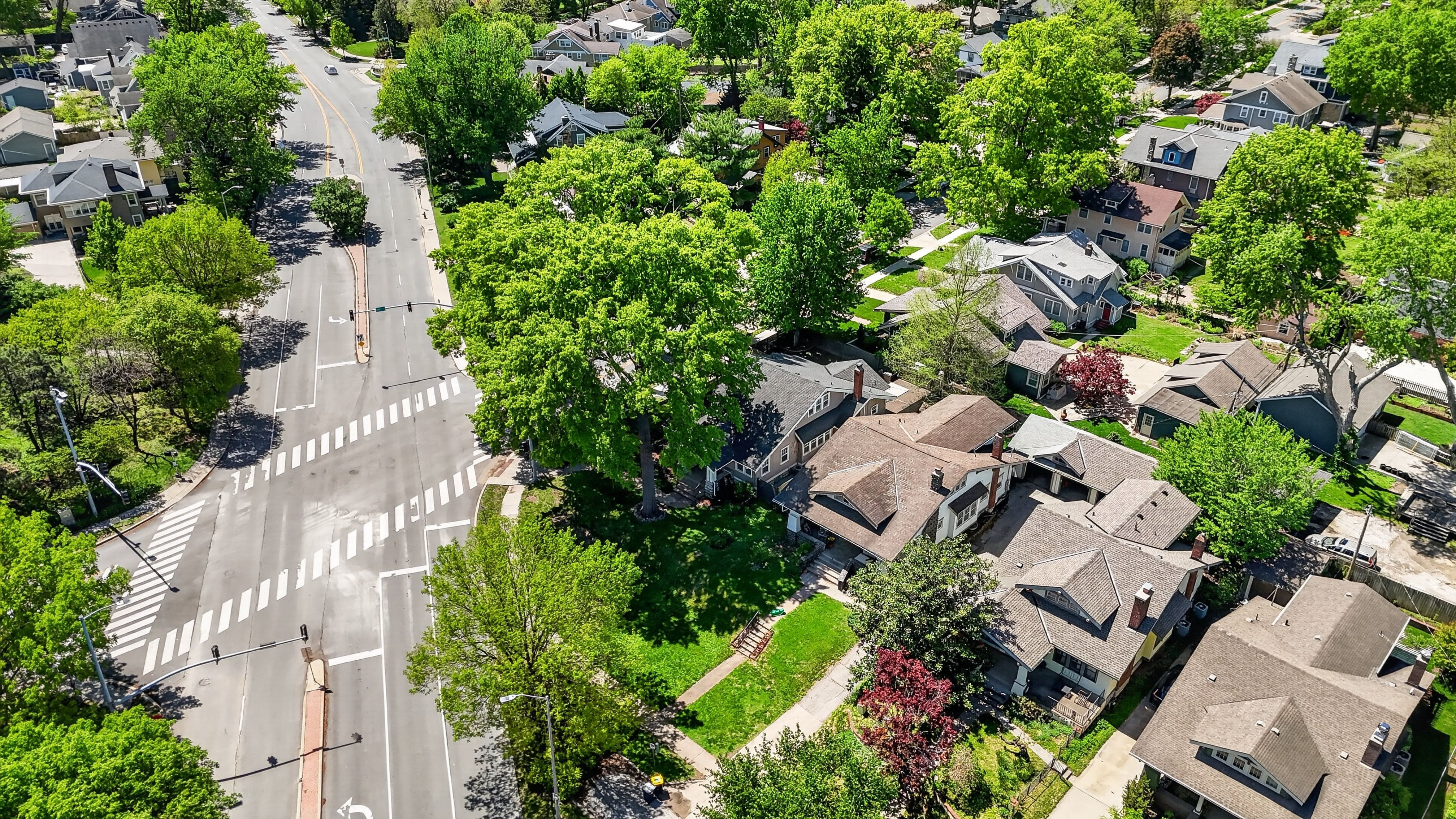  5850 Brookside Boulevard, Kansas City, MO 64113 - 物件實景