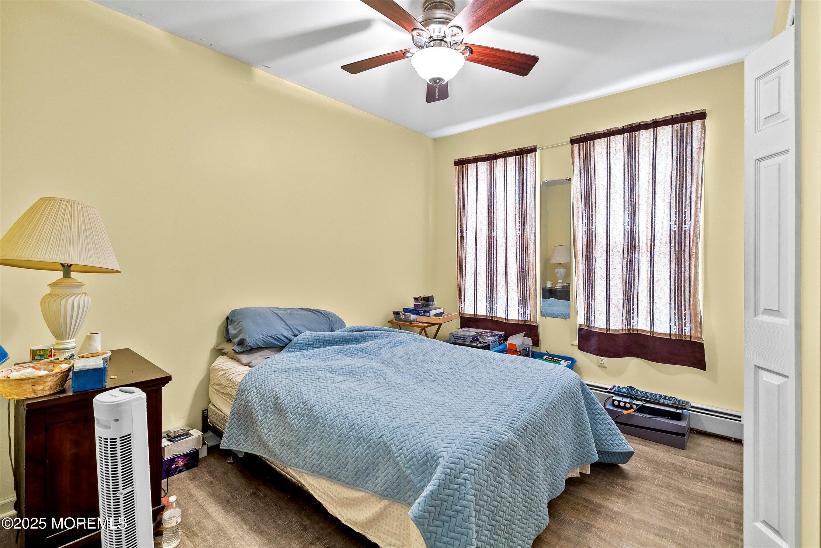 Port Republic, New Jersey, 08241, United States, 5 Bedrooms Bedrooms, ,3 BathroomsBathrooms,Residential,For Sale,1881694