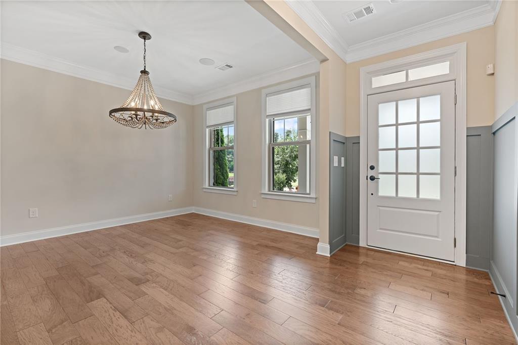Cumming, Georgia, 30040, United States, 6 Bedrooms Bedrooms, ,5 BathroomsBathrooms,Residential,For Sale,1895159