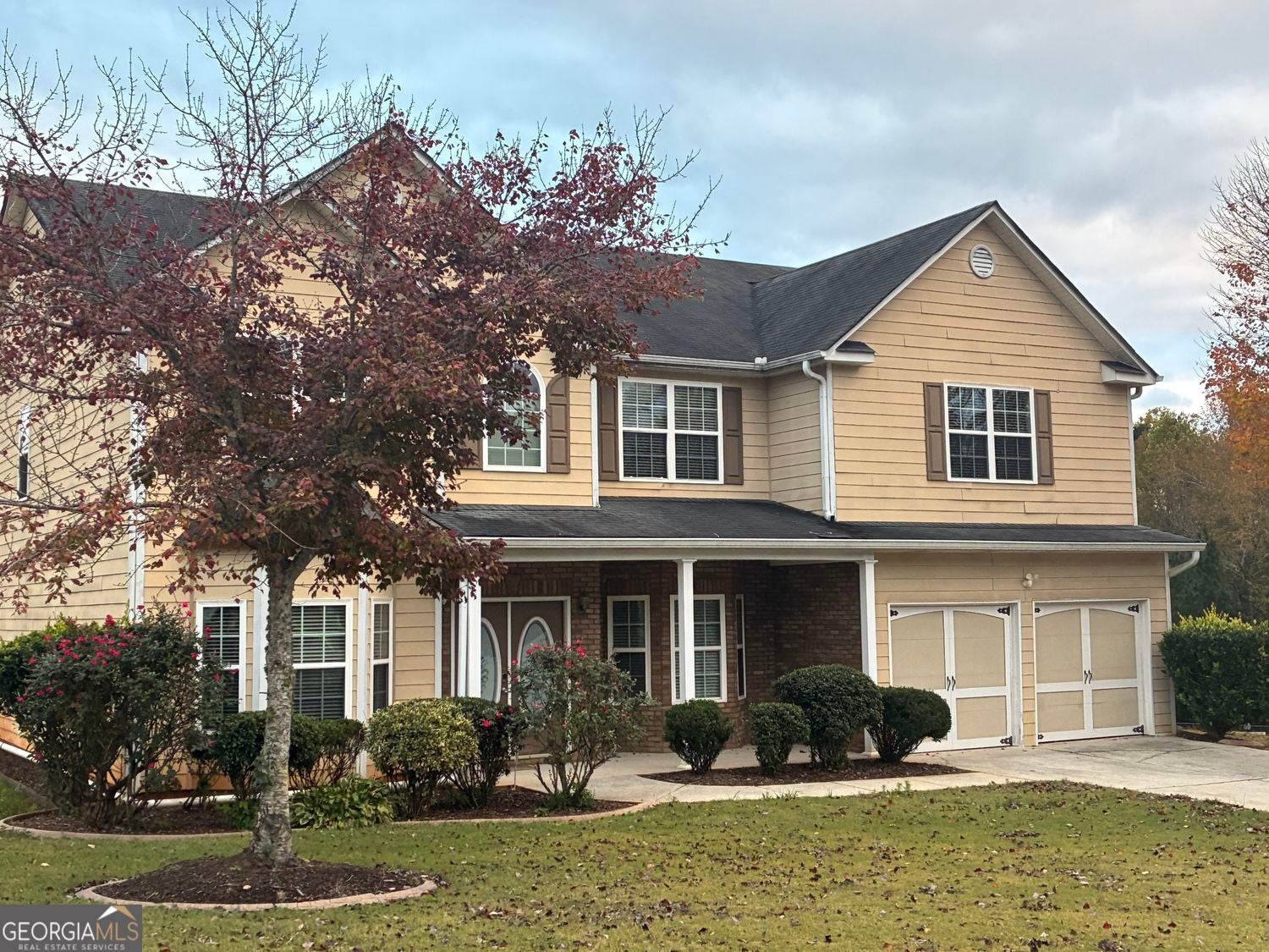 Douglasville, Georgia, 30134, United States, 5 Bedrooms Bedrooms, ,4 BathroomsBathrooms,Residential,For Sale,1970919