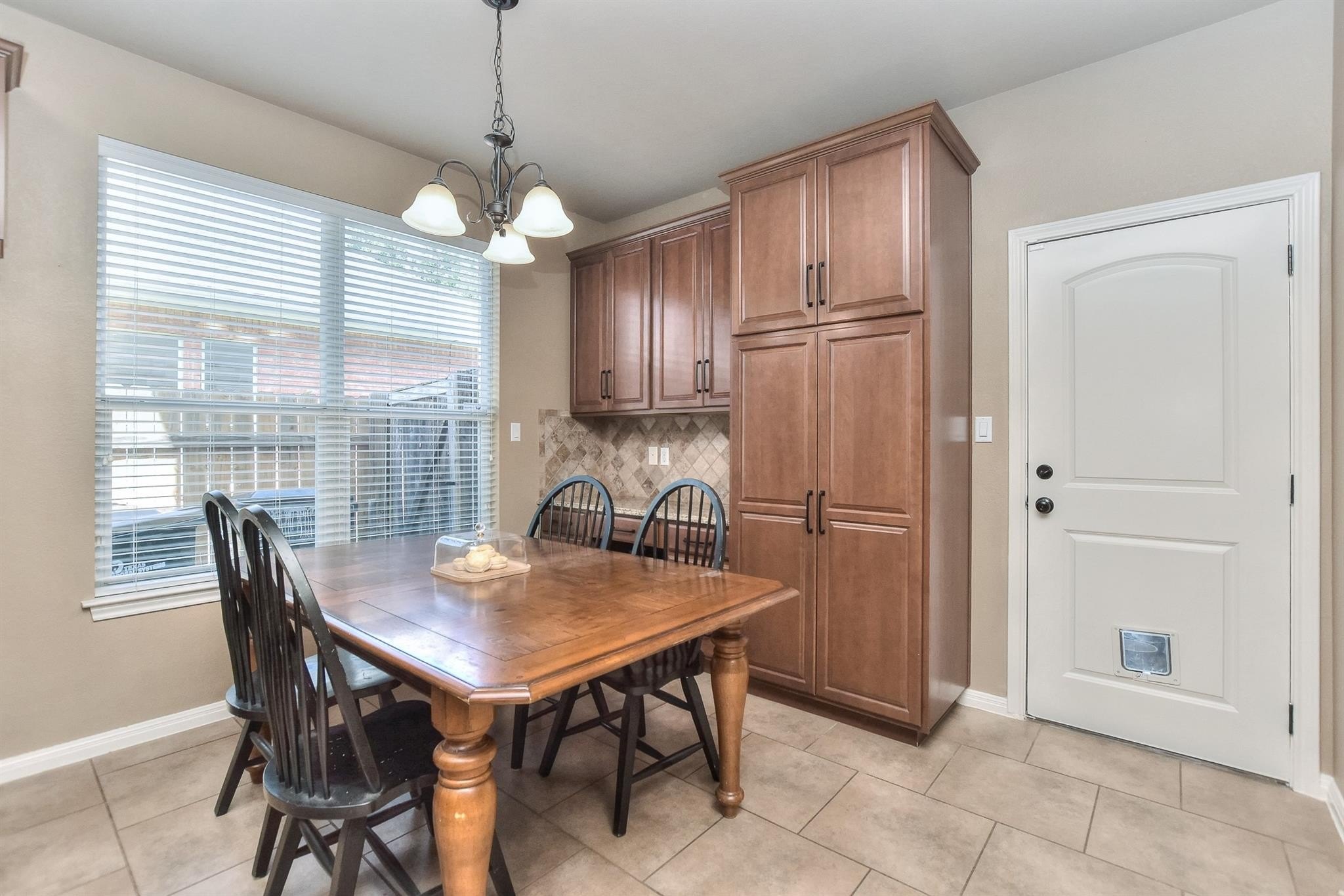 Georgetown, Texas, 78628, United States, 4 Bedrooms Bedrooms, ,3 BathroomsBathrooms,Residential,For Sale,1980870