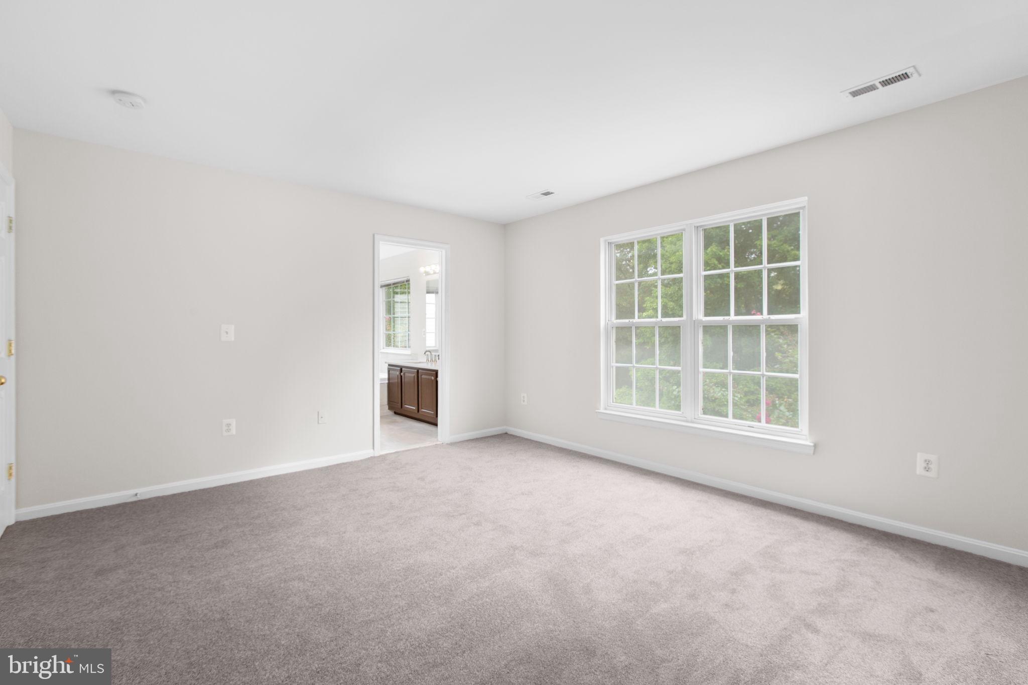 Dumfries, Virginia, 22026, United States, 4 Bedrooms Bedrooms, ,4 BathroomsBathrooms,Residential,For Sale,1977834