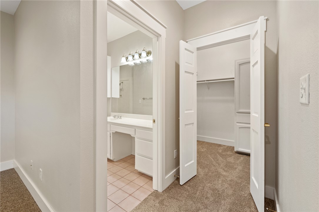 Franklin, Texas, 77856, United States, 4 Bedrooms Bedrooms, ,3 BathroomsBathrooms,Residential,For Sale,2005456