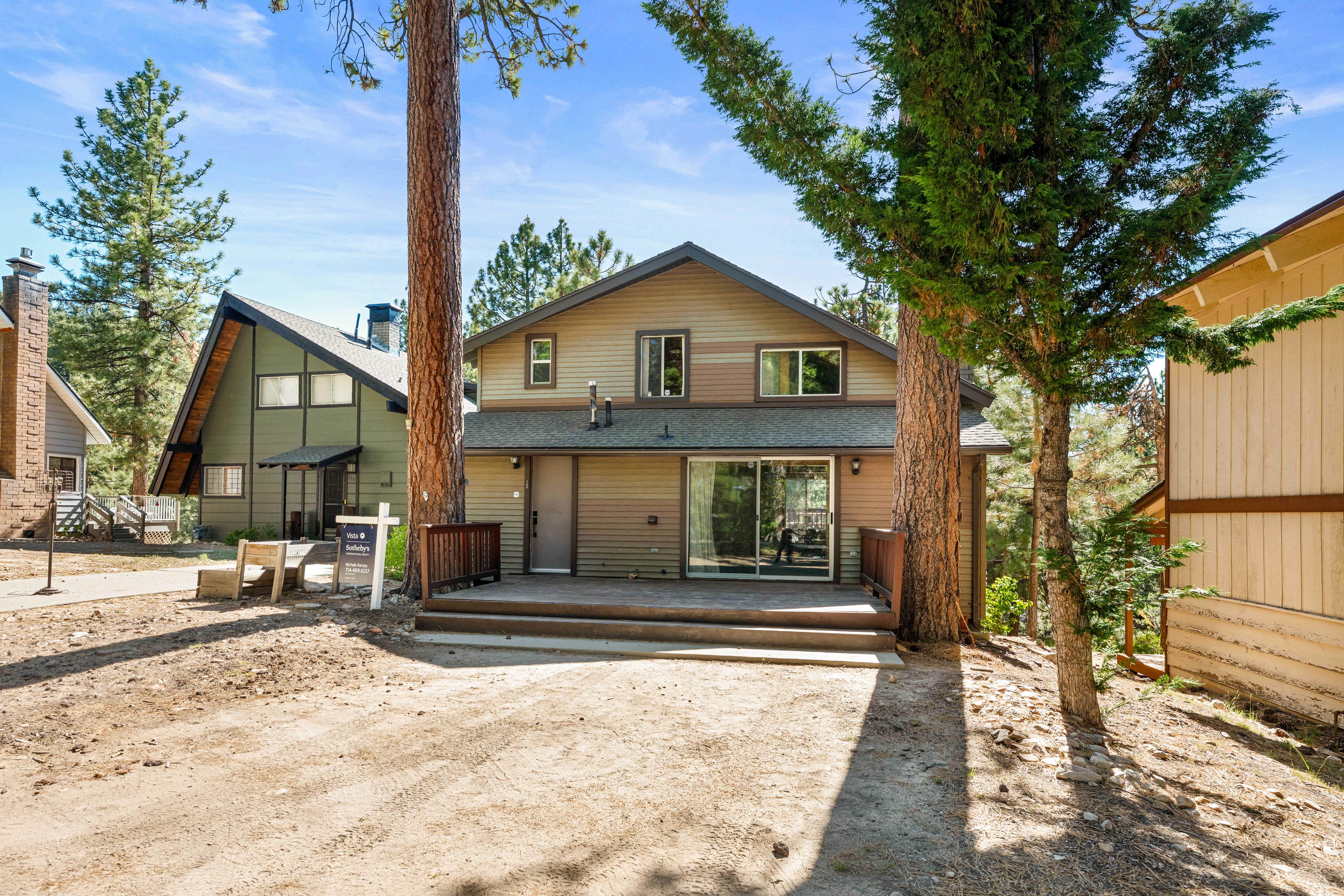  769 Lowe Drive, Big Bear Lake, CA 92315 - 物件實景