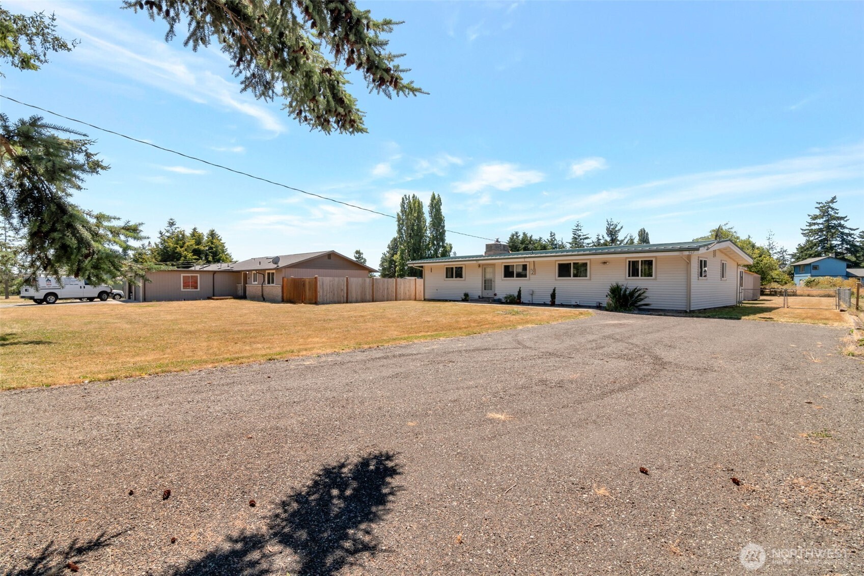 Oak Harbor, Washington, 98277, United States, 4 Bedrooms Bedrooms, ,1 BathroomBathrooms,Residential,For Sale,1931511