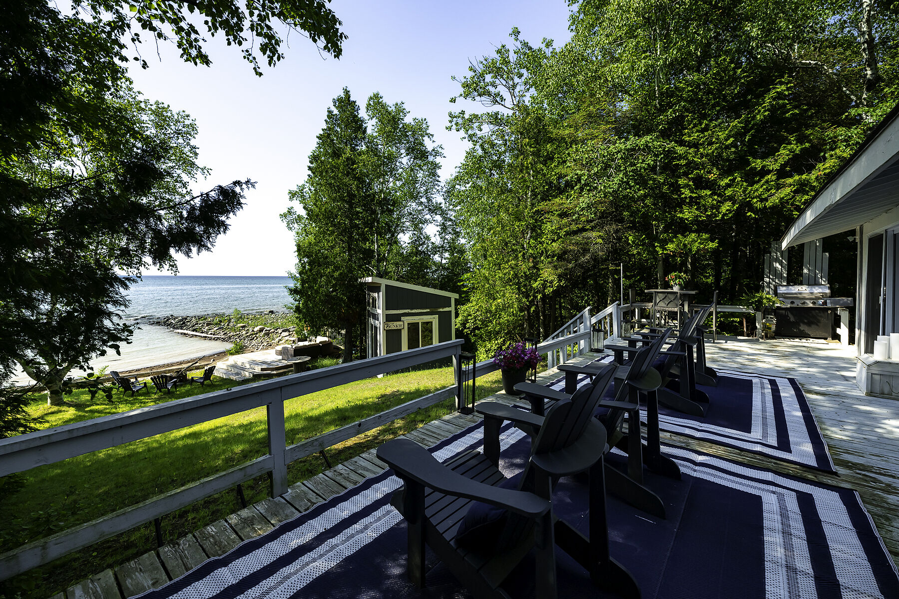  Waterfront Retreat - 物件實景