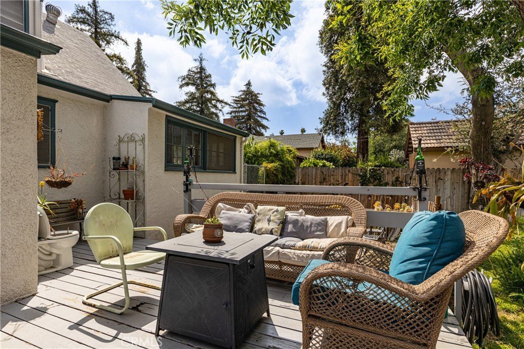 Redlands, California, 92373, United States, 3 Bedrooms Bedrooms, ,2 BathroomsBathrooms,Residential,For Sale,1929009