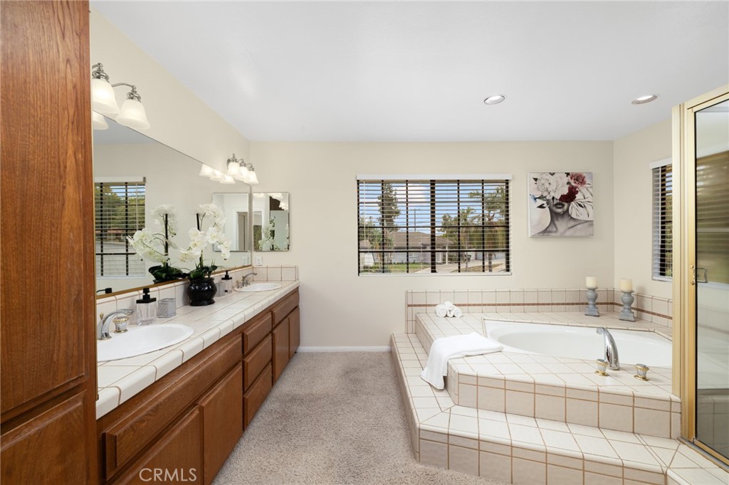 Monrovia, California, 91016, United States, 4 Bedrooms Bedrooms, ,3 BathroomsBathrooms,Residential,For Sale,1994372